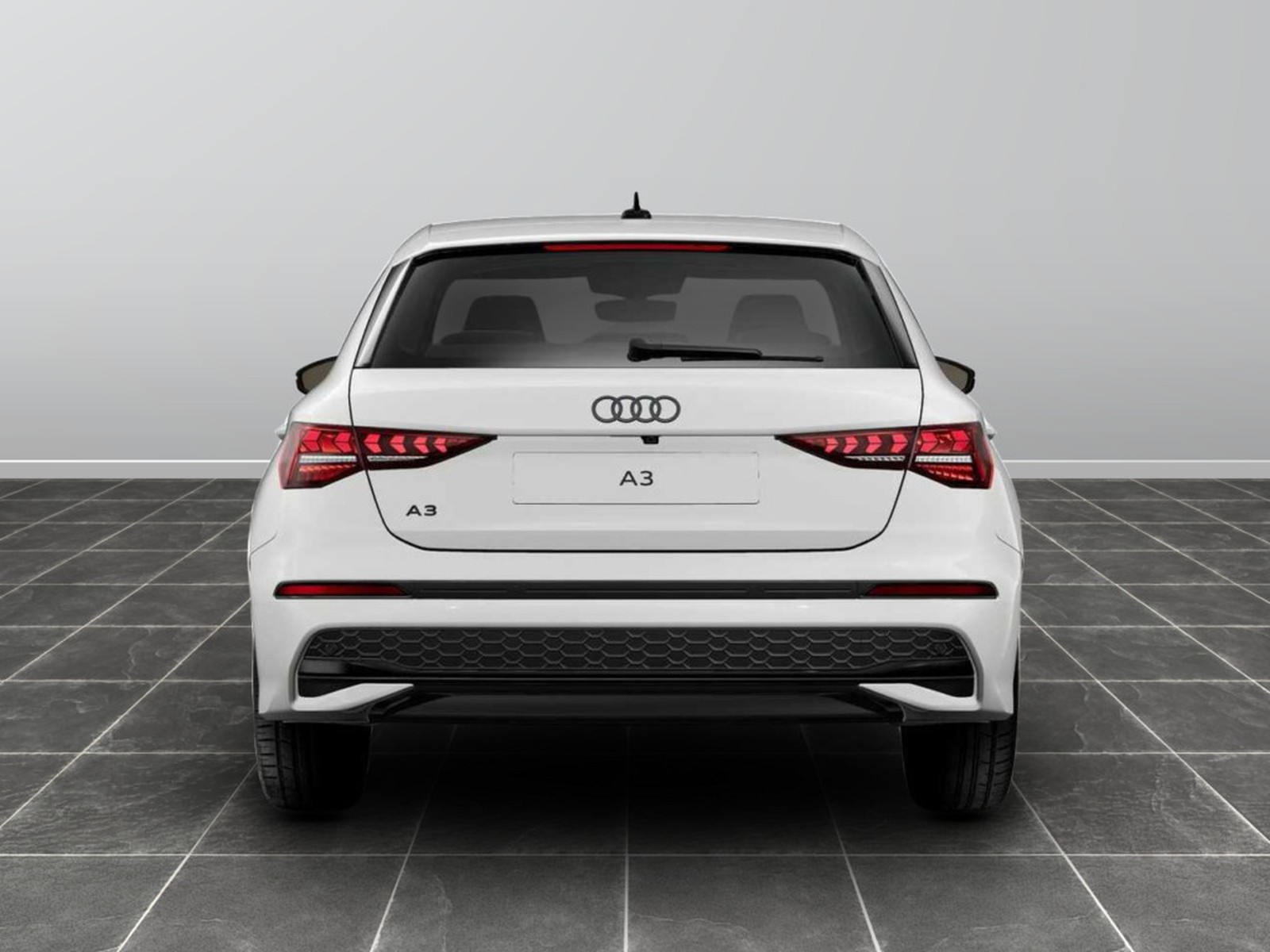 4 - Audi A3 sportback 2.0 tdi 150cv business advanced s tronic