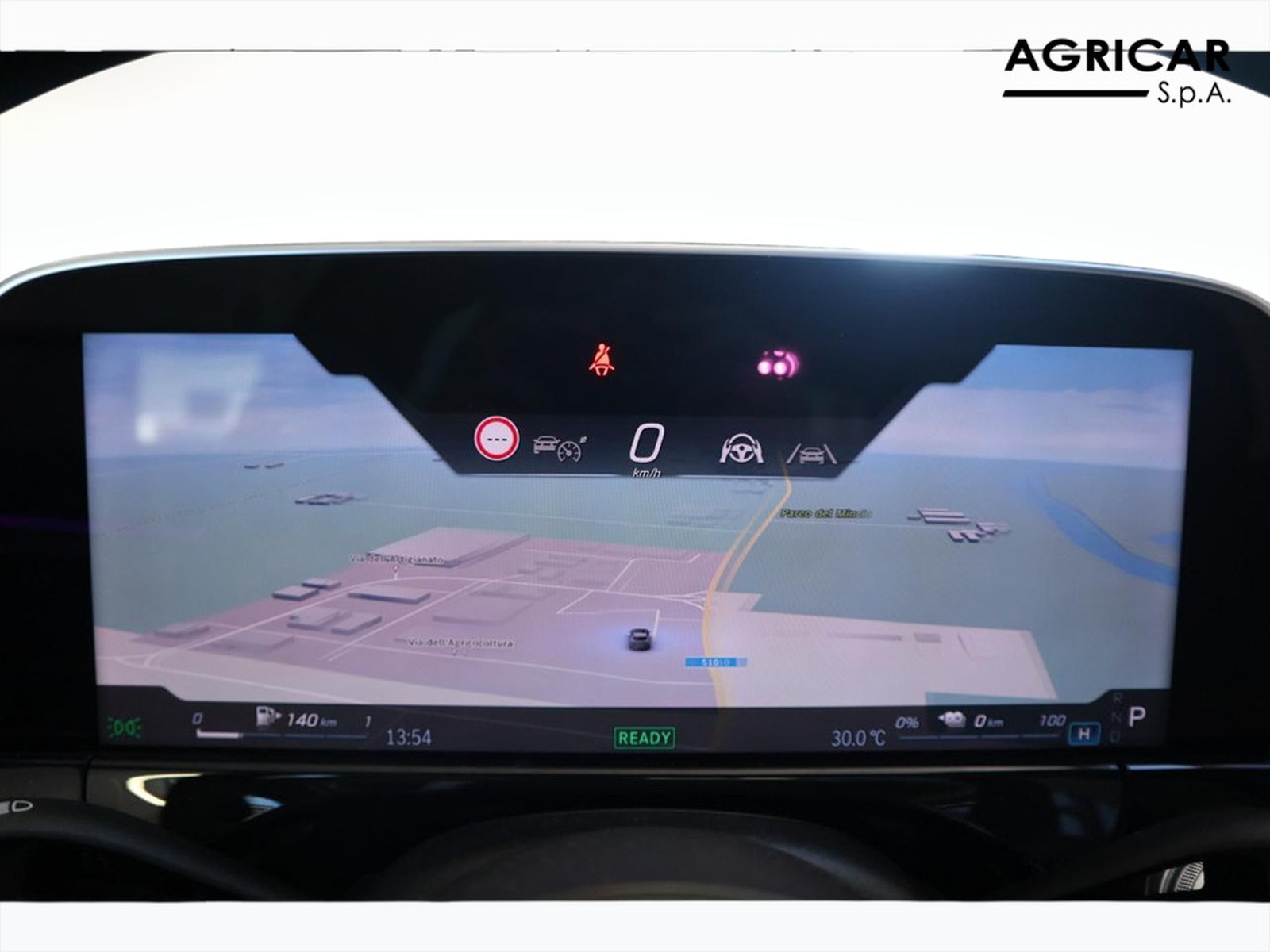 16 - Mercedes Classe E station wagon all-terrain 300 de plug in hybrid premium 4matic 9g-tronic