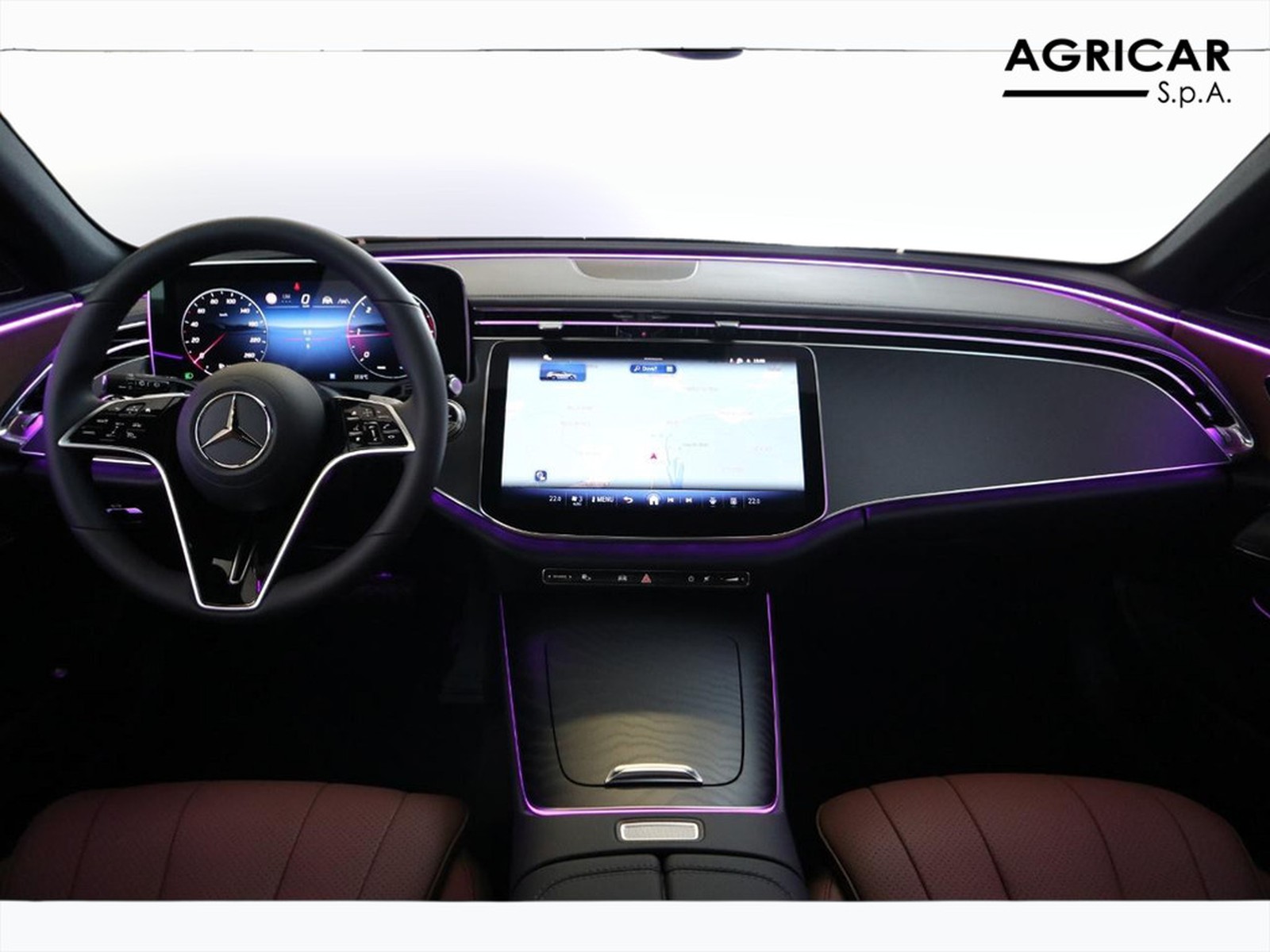 14 - Mercedes Classe E station wagon all-terrain 220 d premium 4matic 9g-tronic