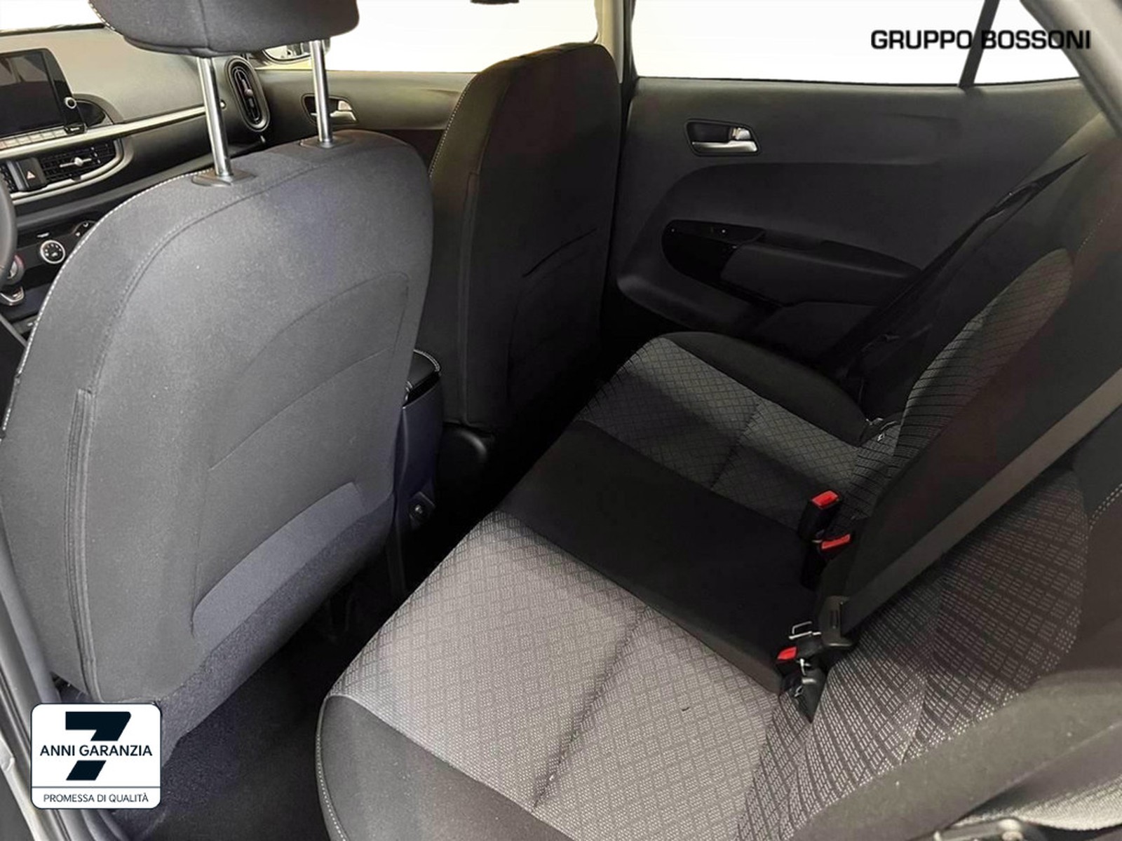 9 - Kia Picanto 1.0 mpi gpl 20th anniversary edition