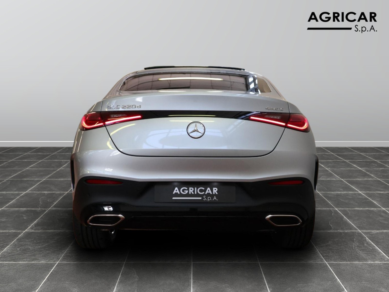 5 - Mercedes GLC coupe 220 d amg line advanced 4matic 9g-tronic