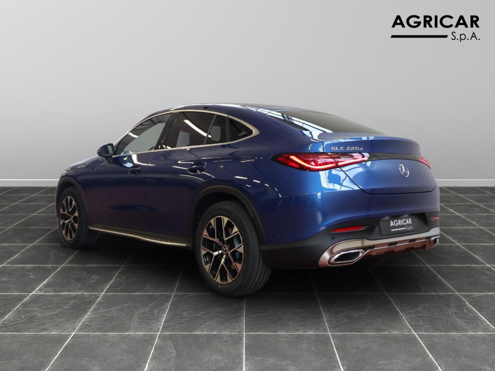 5 - Mercedes GLC coupe 220 d advanced 4matic 9g-tronic