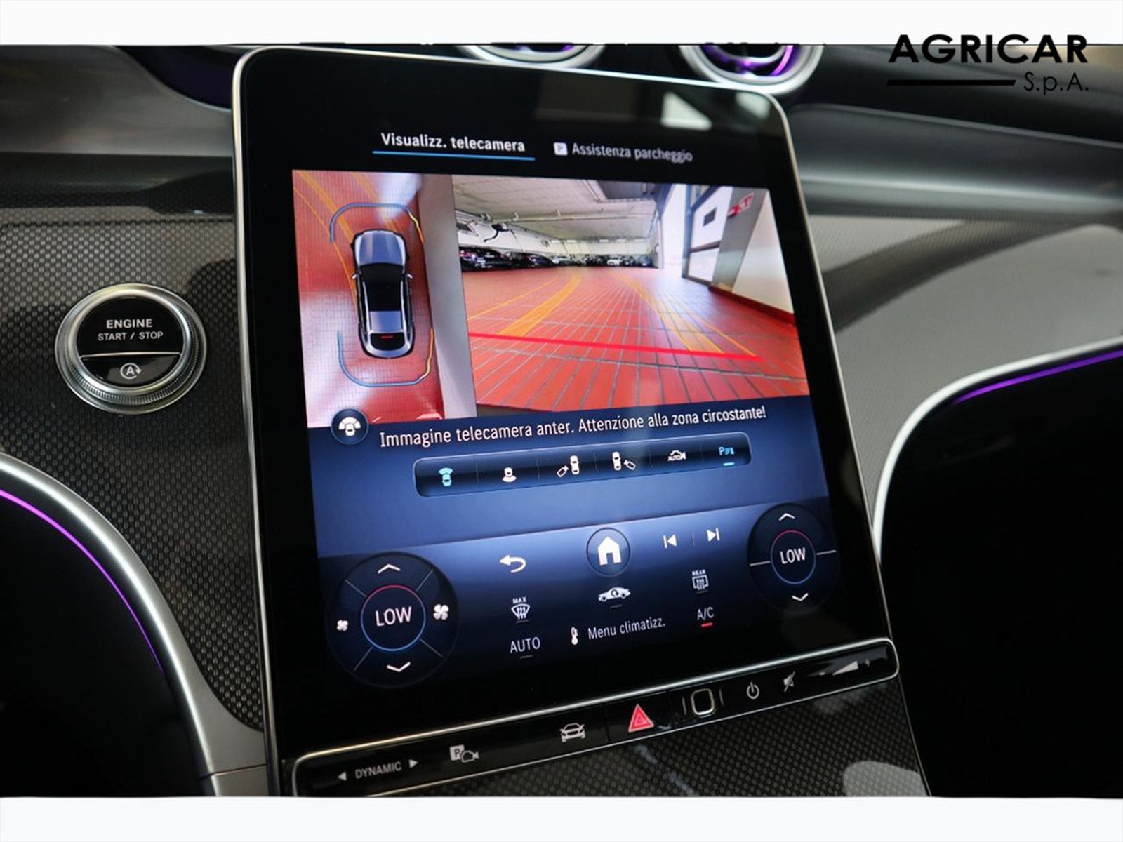 12 - Mercedes GLC coupe 220 d amg line premium 4matic 9g-tronic