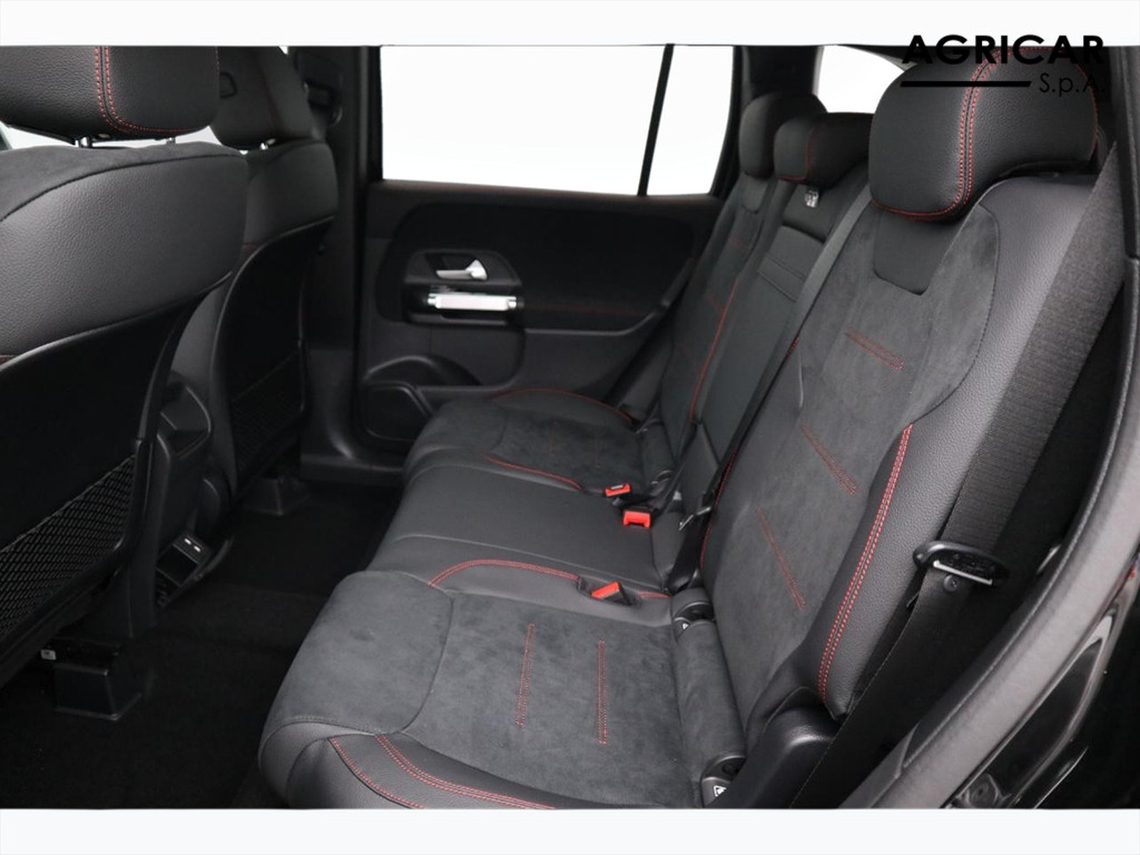 8 - Mercedes GLB 200 d amg line advanced plus 4matic 8g-dct 7p.ti