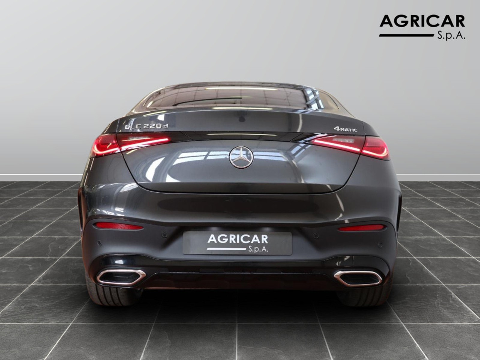 6 - Mercedes GLC coupe 220 d amg line premium 4matic 9g-tronic