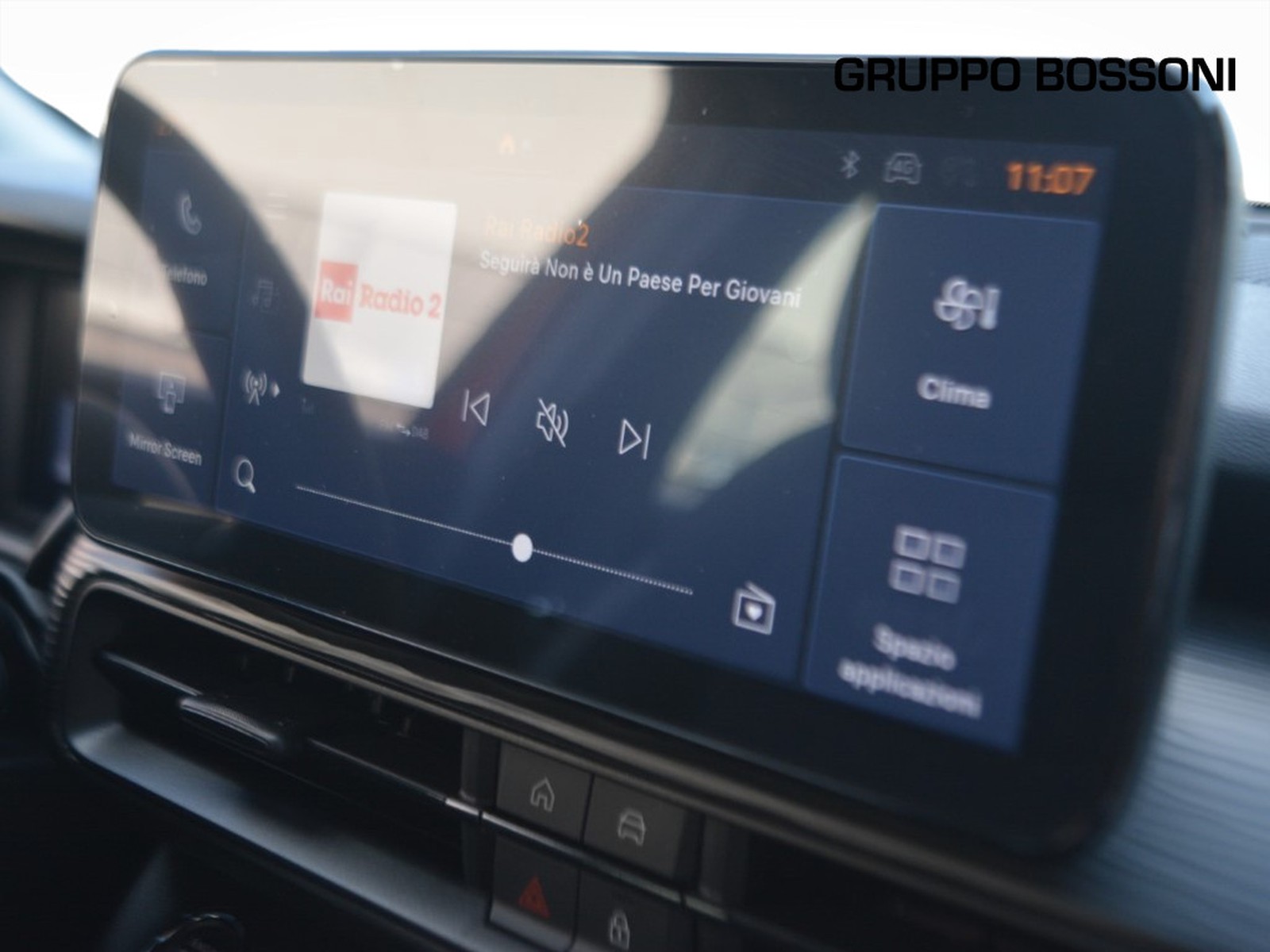 10 - Jeep Avenger 1.2 turbo 100cv longitude fwd