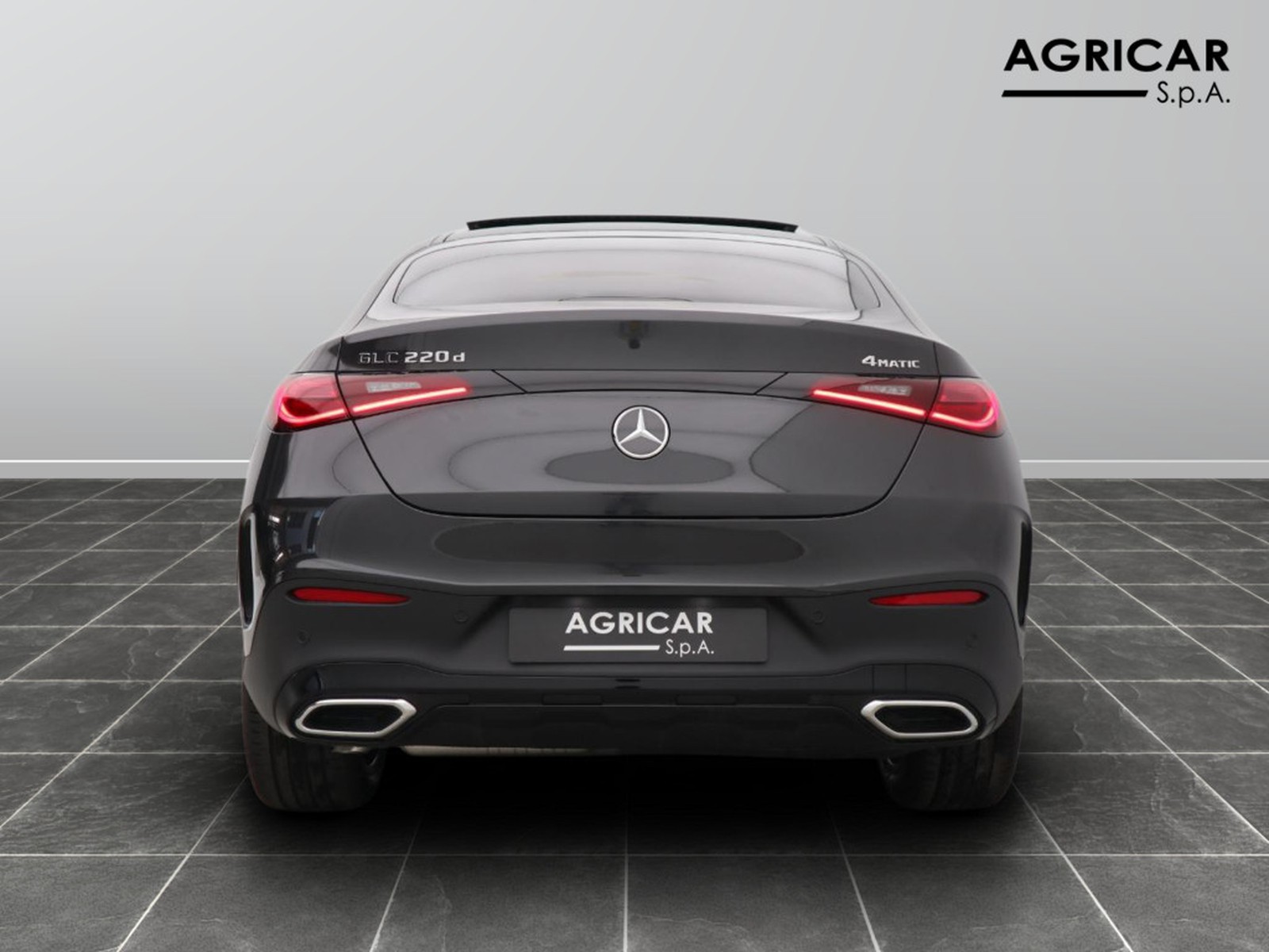 6 - Mercedes GLC coupe 220 d amg line premium 4matic 9g-tronic