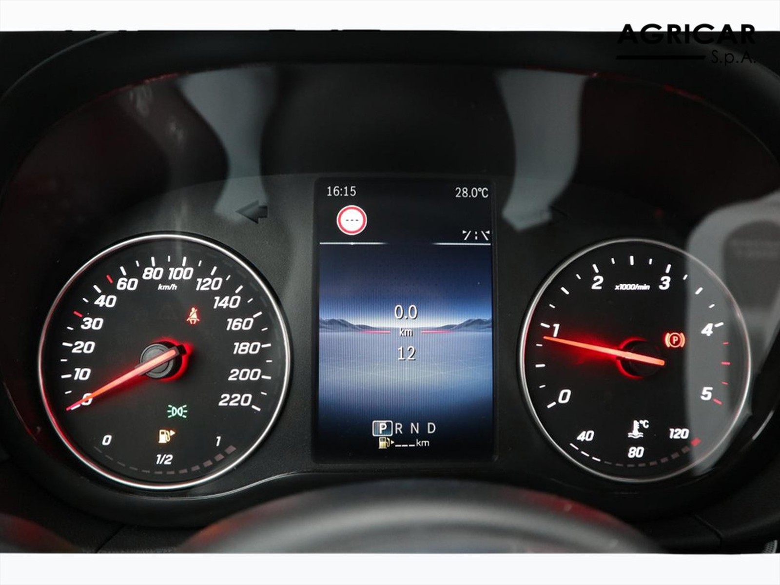 9 - Mercedes Vans Classe T long 160 d premium 7g-dct