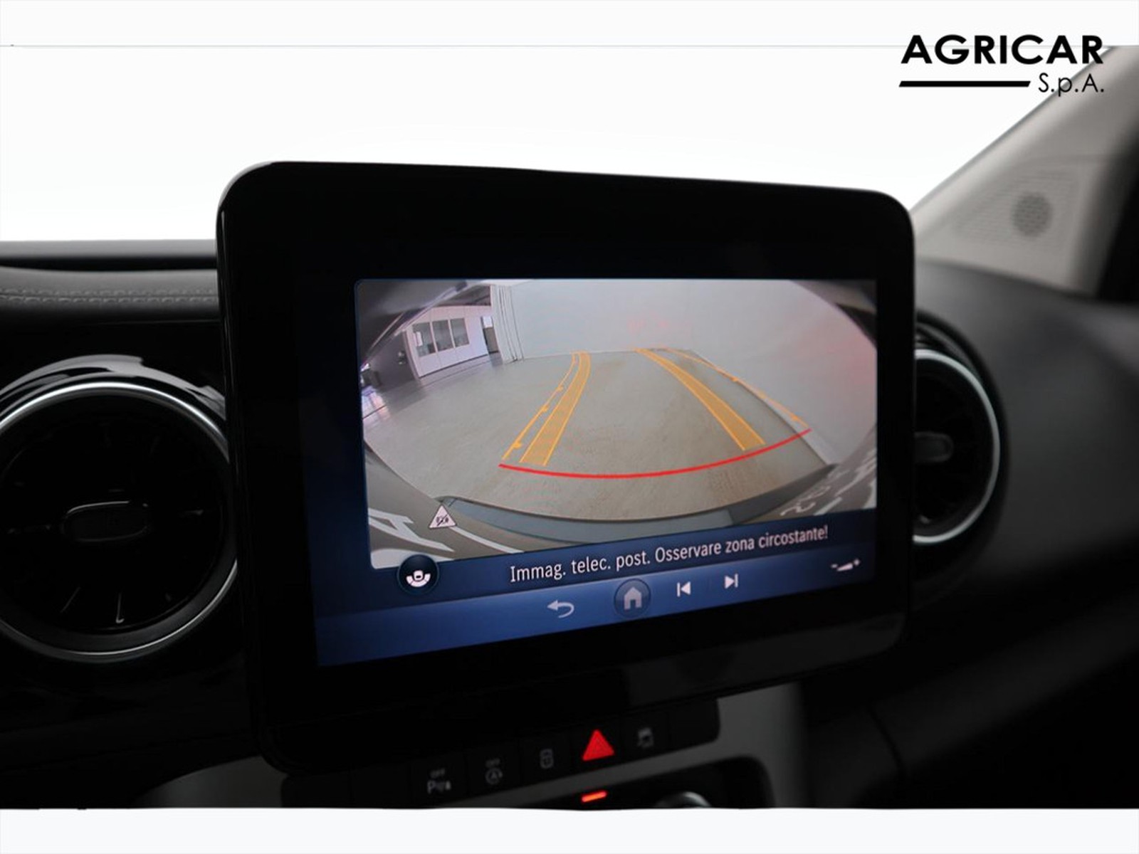 12 - Mercedes Vans Classe T long 160 d premium 7g-dct