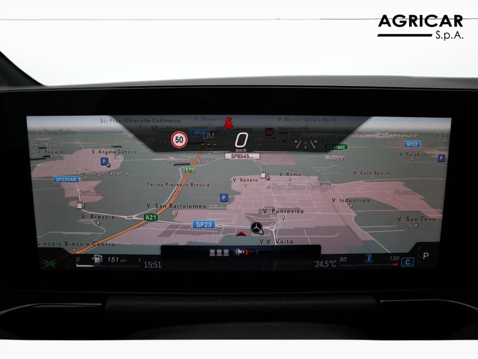 16 - Mercedes GLA 180 d progressive advanced 8g-dct