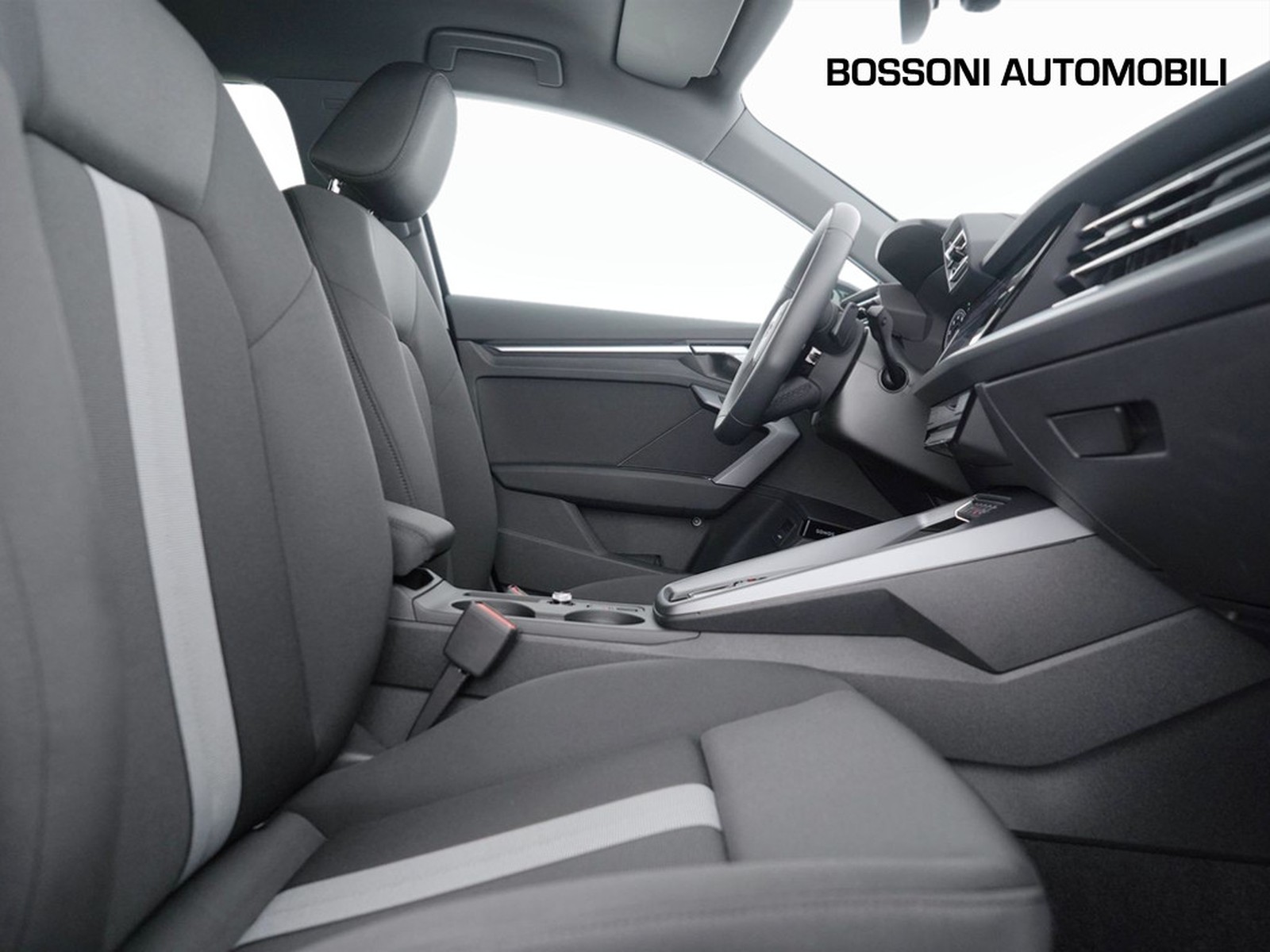 16 - Audi A3 allstreet 1.5 tfsi mhev 48v 150cv business advanced