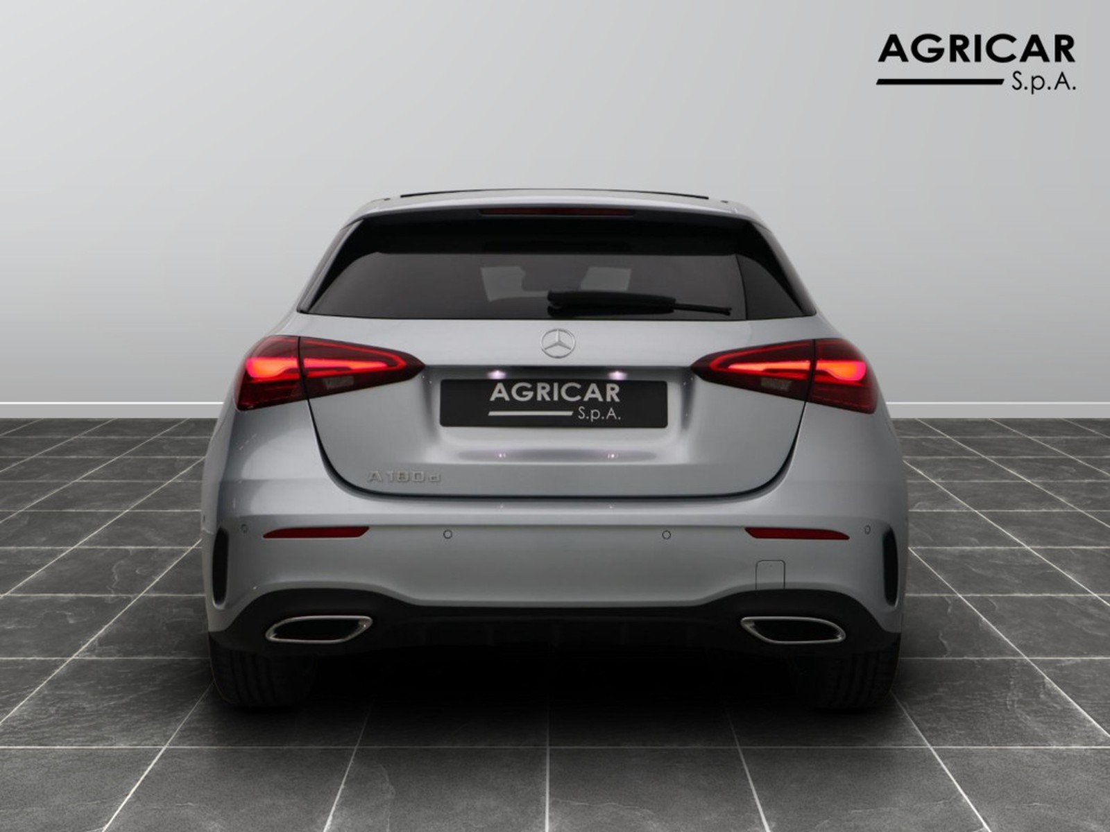 6 - Mercedes Classe A 180 d amg line premium speedshift dct amg 8g