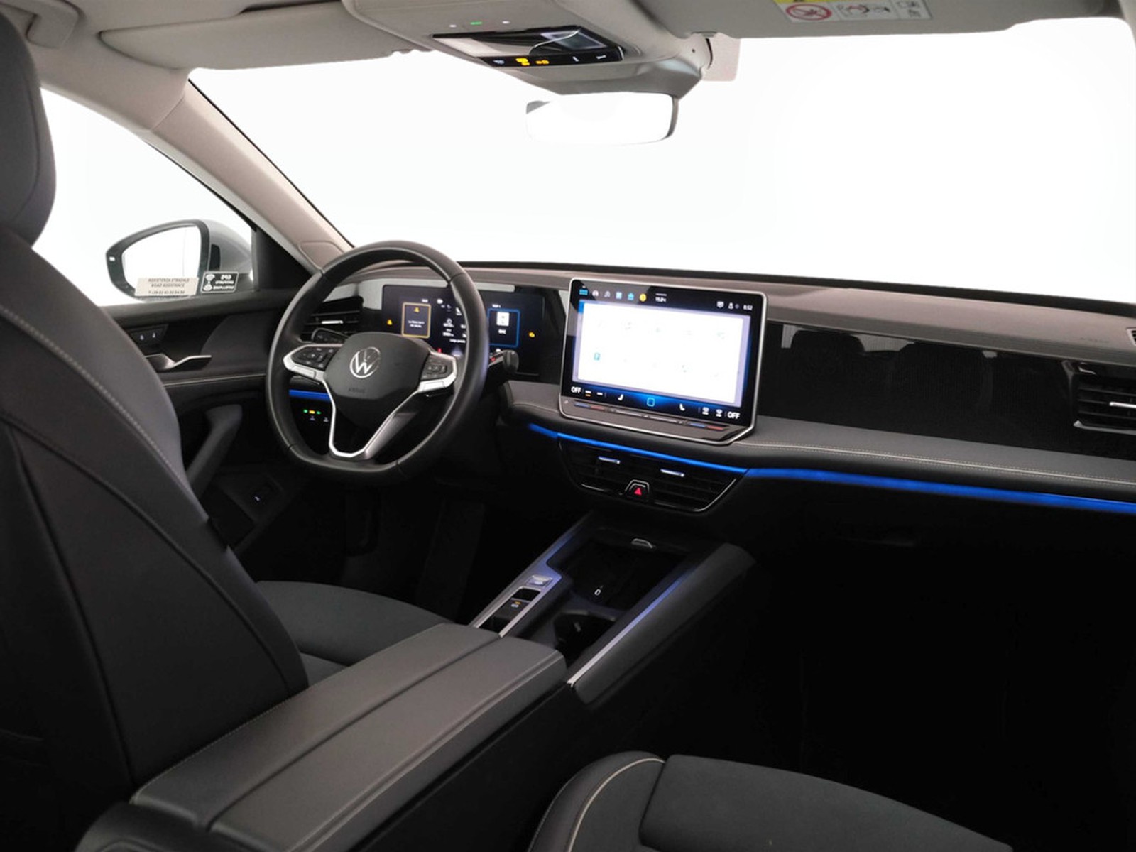 6 - Volkswagen Passat 2.0 tdi scr evo 150cv business dsg