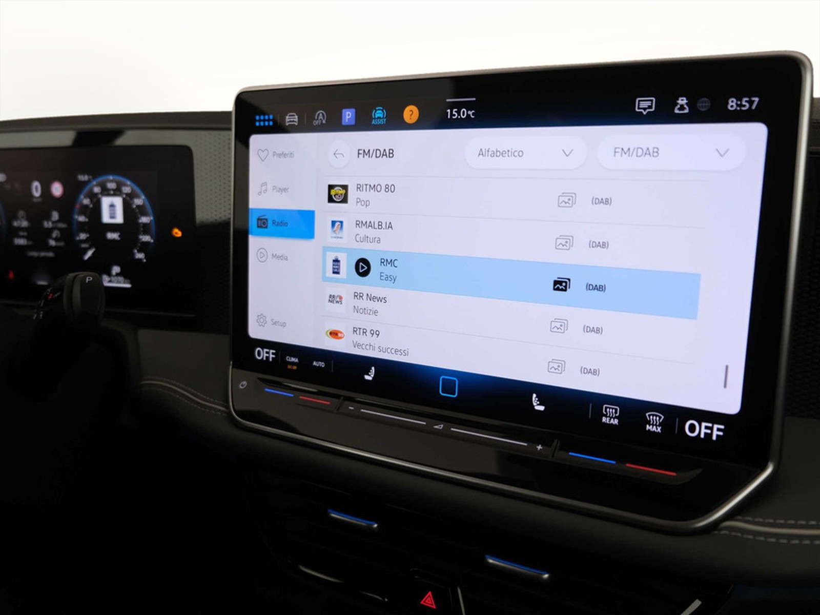 21 - Volkswagen Passat 2.0 tdi scr evo 150cv business dsg