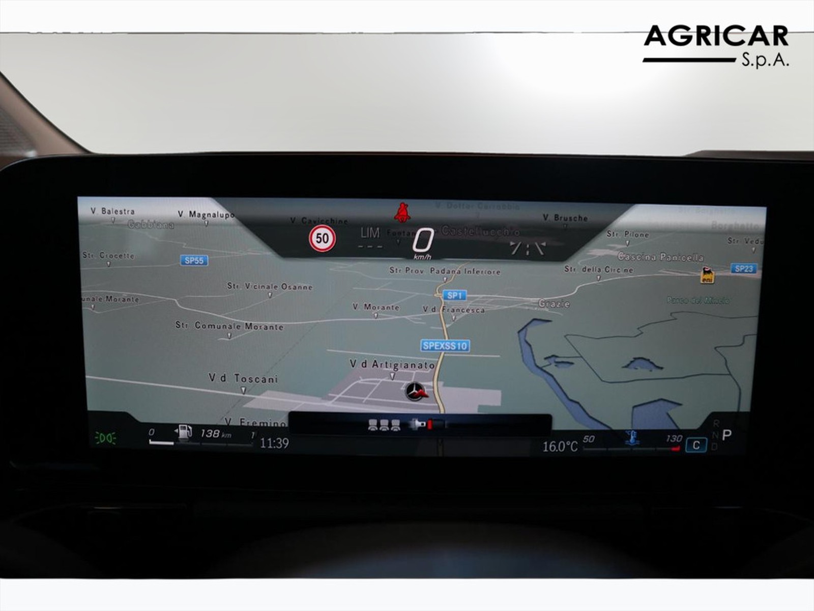 16 - Mercedes GLA 180 d progressive advanced 8g-dct