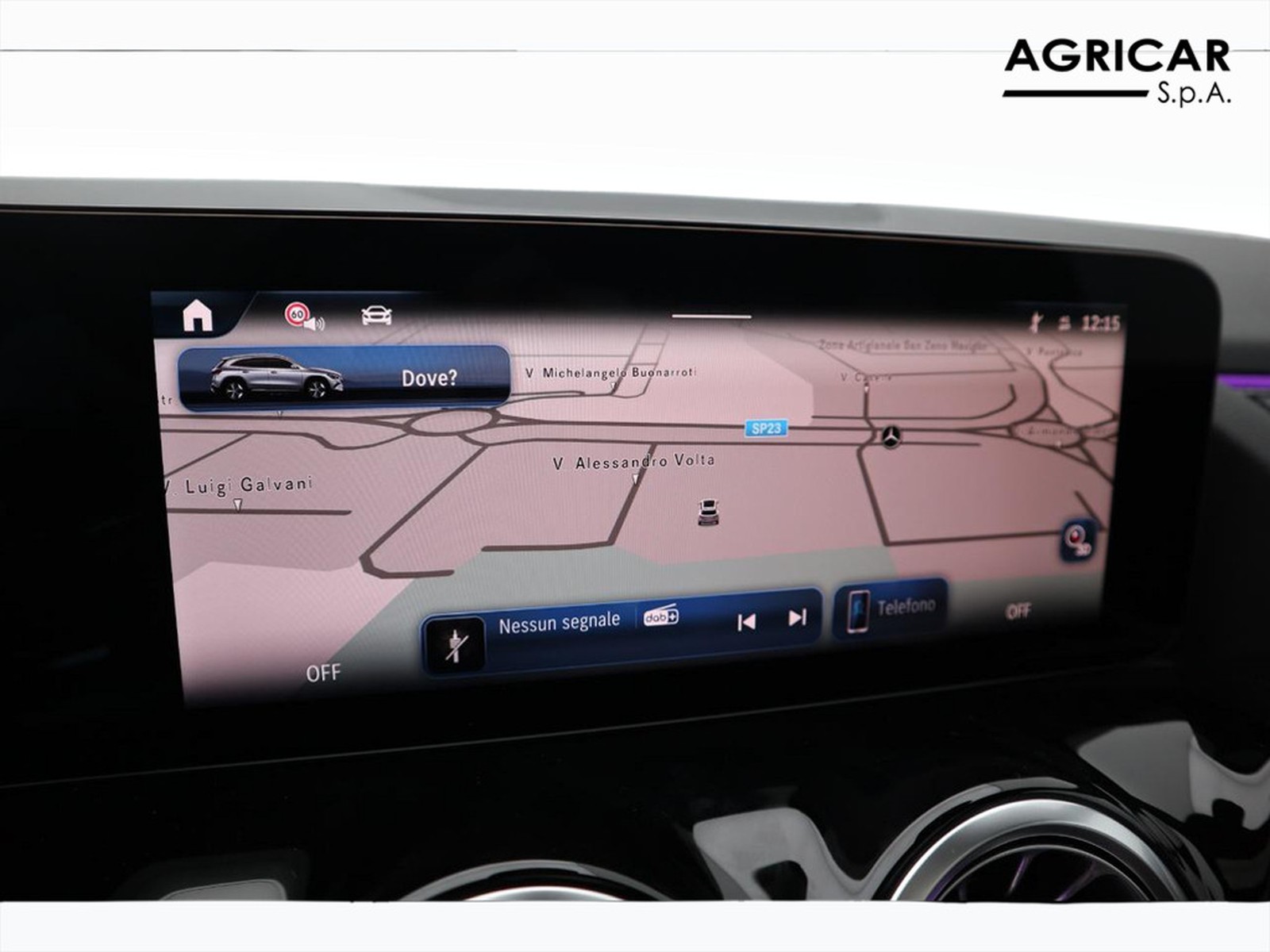 10 - Mercedes GLA 200 d amg line premium 8g-dct