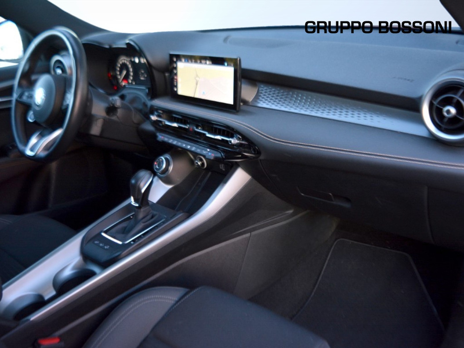 8 - Alfa Romeo Tonale 1.6 130cv sprint tct6