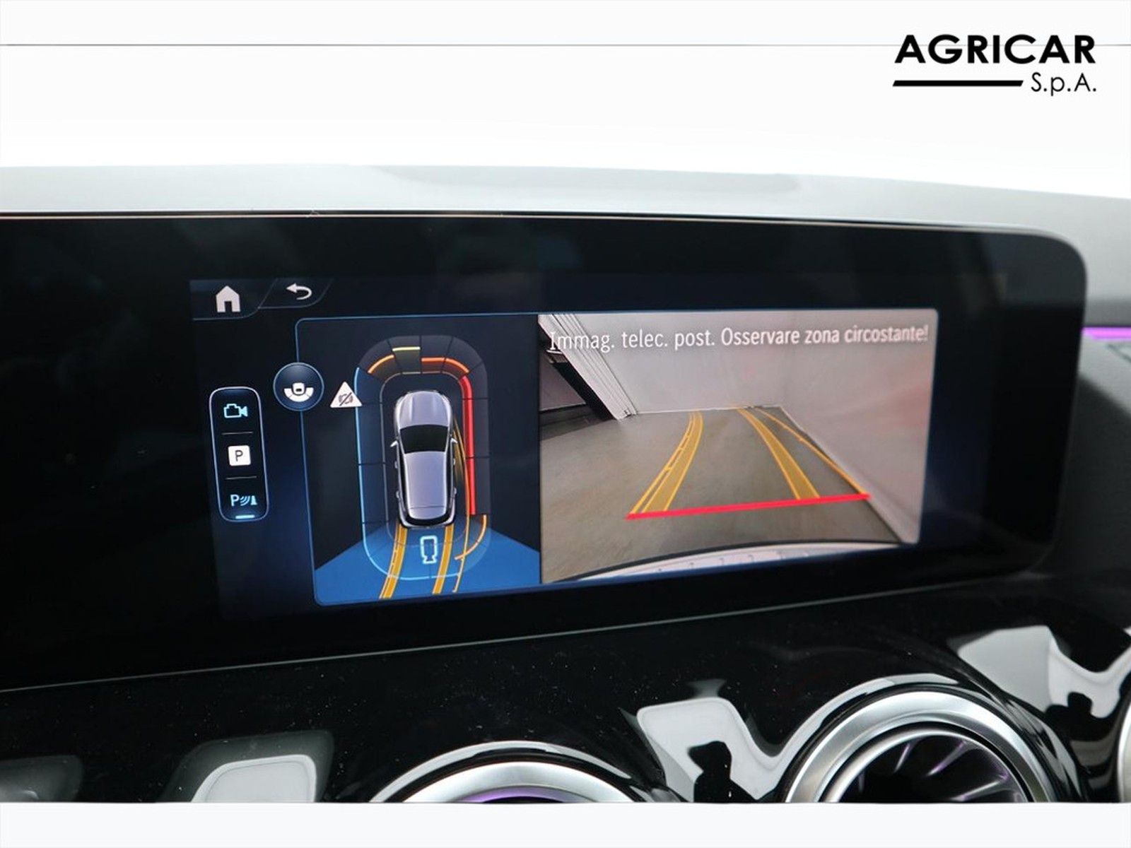 11 - Mercedes GLA 180 d amg line advanced plus 8g-dct