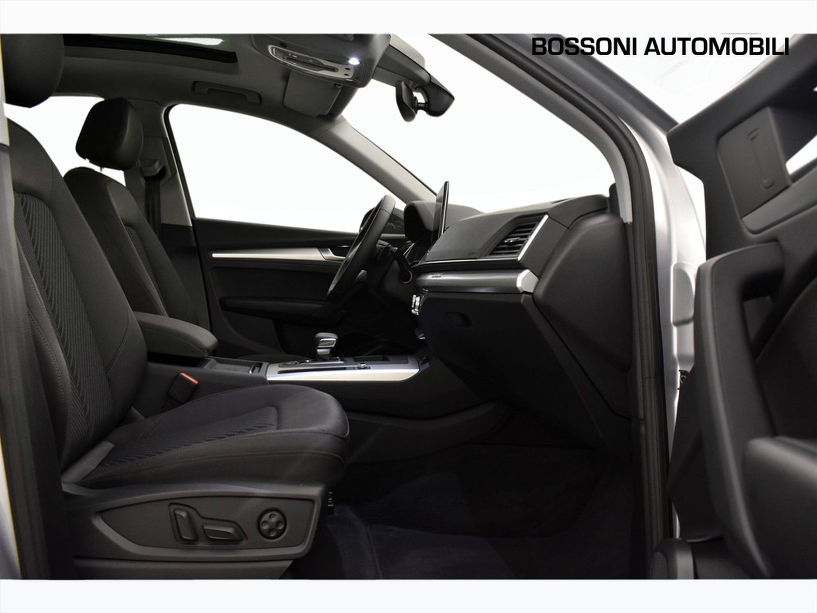 14 - Audi Q5 sportback 40 2.0 tfsi mhev 12v business advanced quattro s tronic