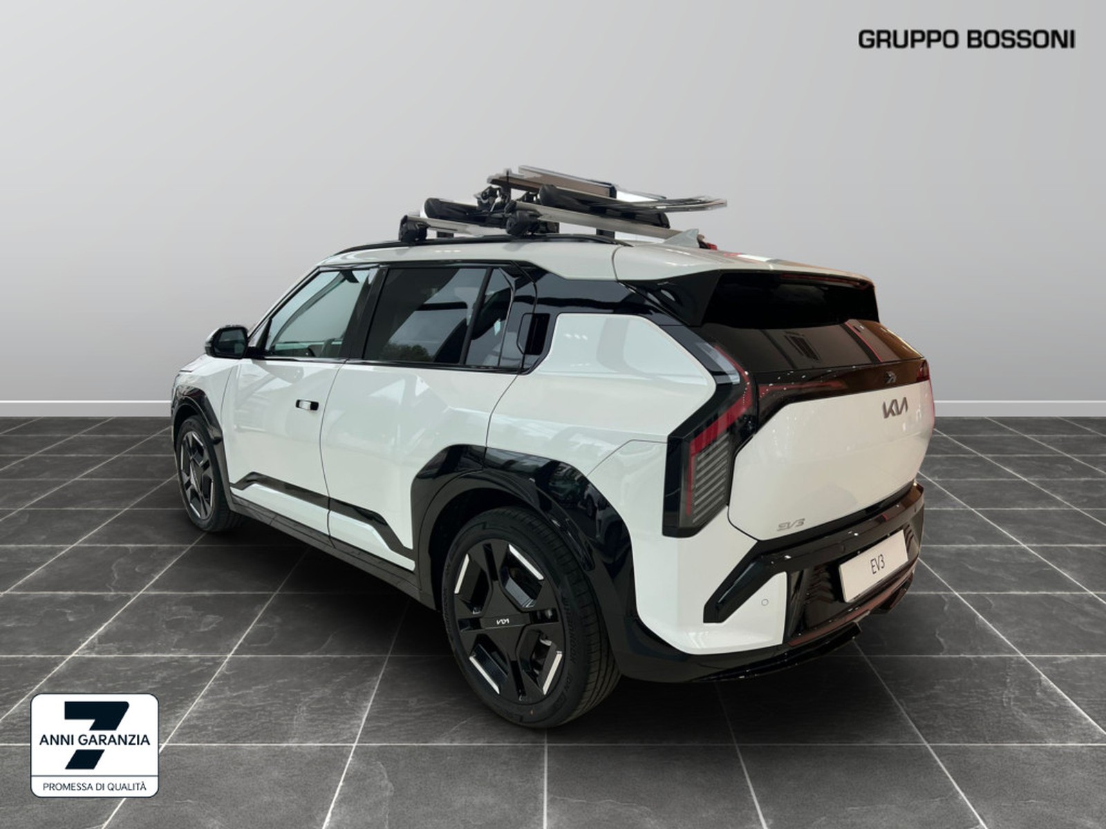 6 - Kia EV3 81,4 kwh gt-line