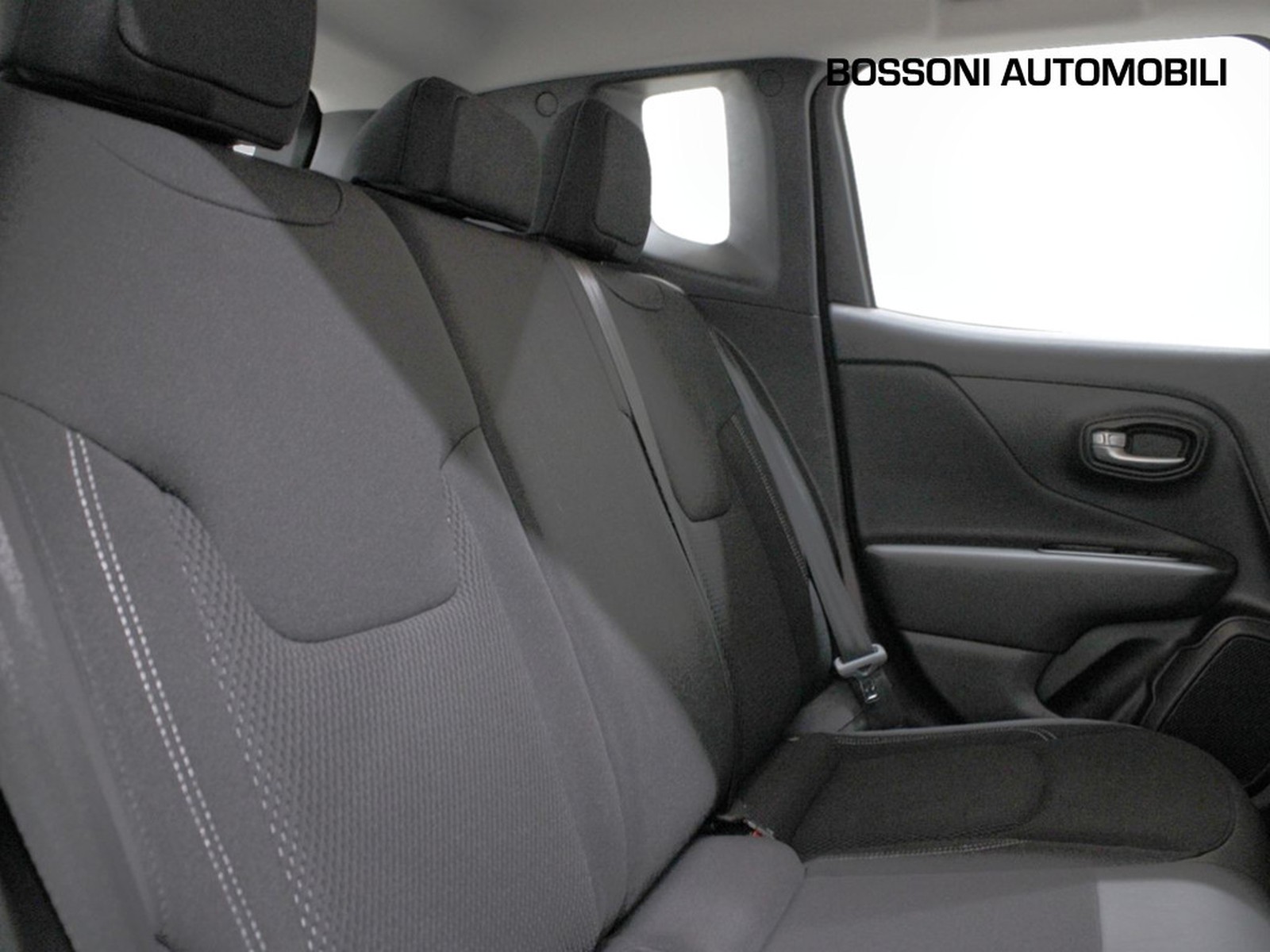 9 - Jeep Renegade 1.0 t3 limited 2wd