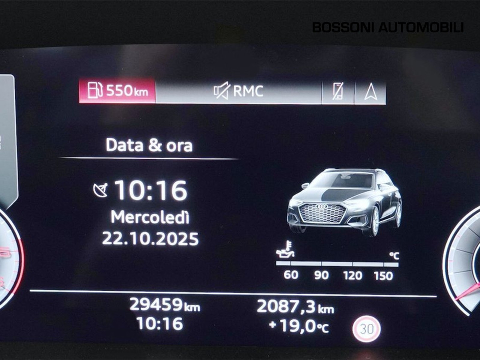 28 - Audi A3 sportback 30 2.0 tdi business