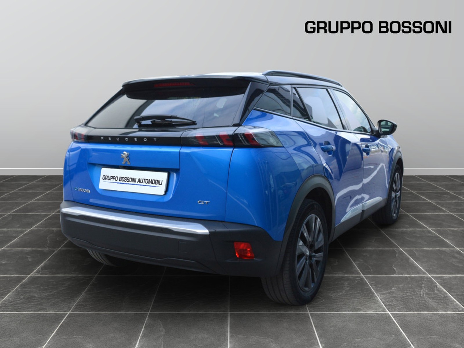 3 - Peugeot e-2008 100kw gt