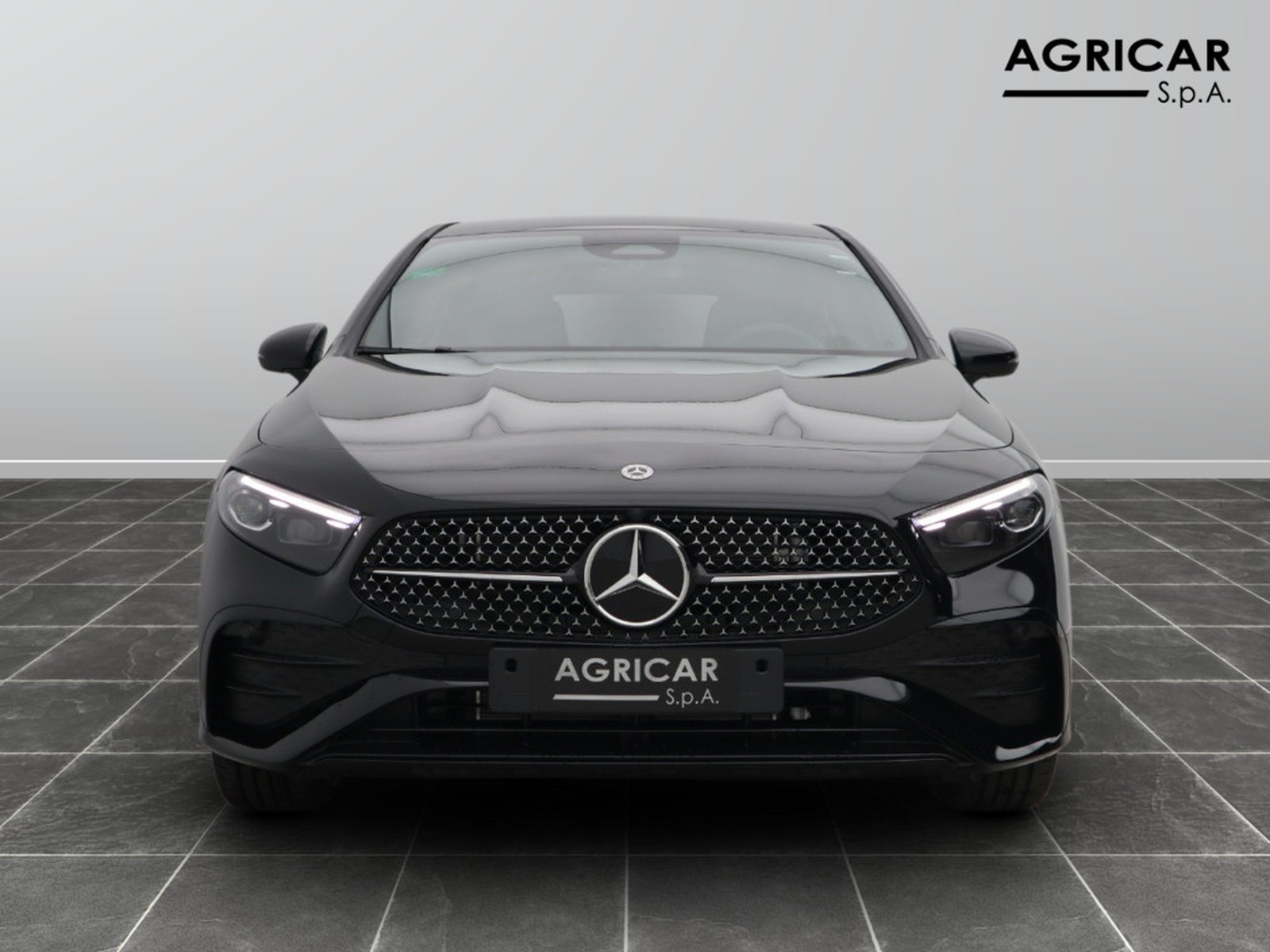 2 - Mercedes Classe A 250 e plug-in-hybrid amg line premium speedshift dct amg 8g
