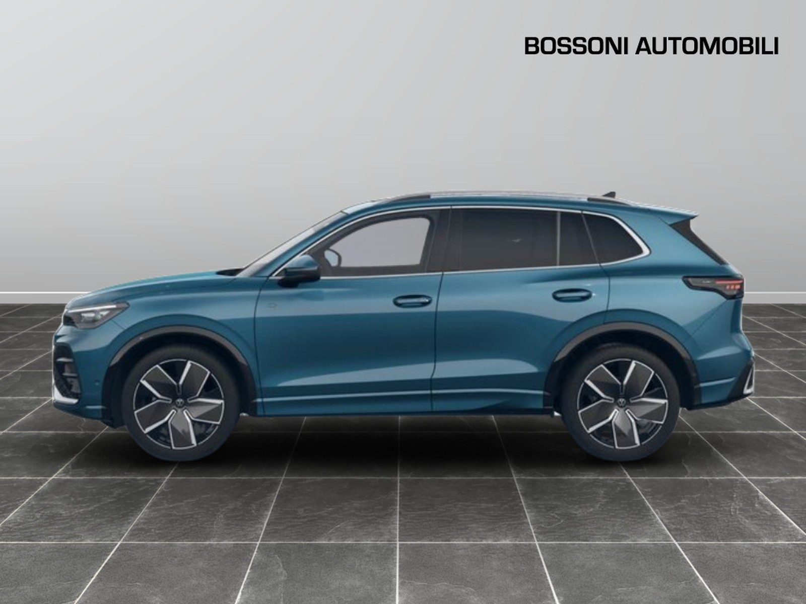 4 - Volkswagen Tiguan 1.5 etsi act 130cv edition plus dsg