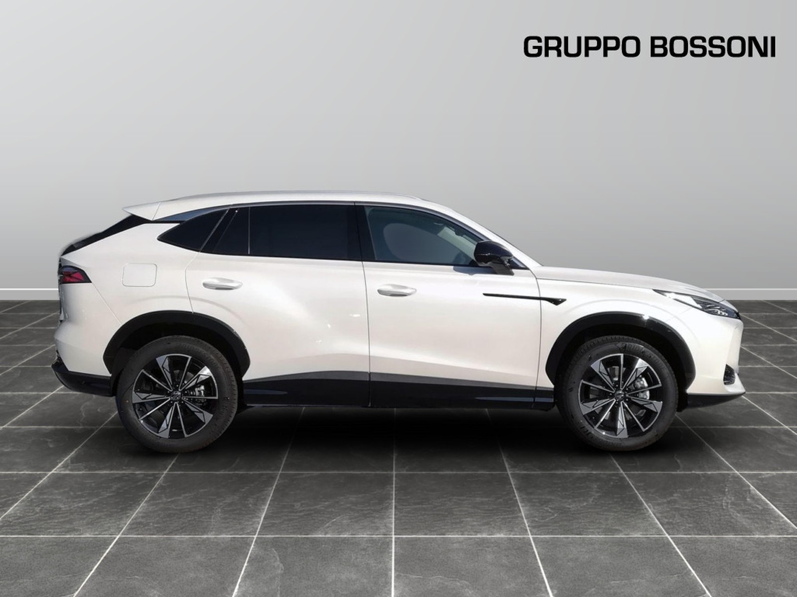 4 - Mg HS 1.5 hybrid+ comfort auto