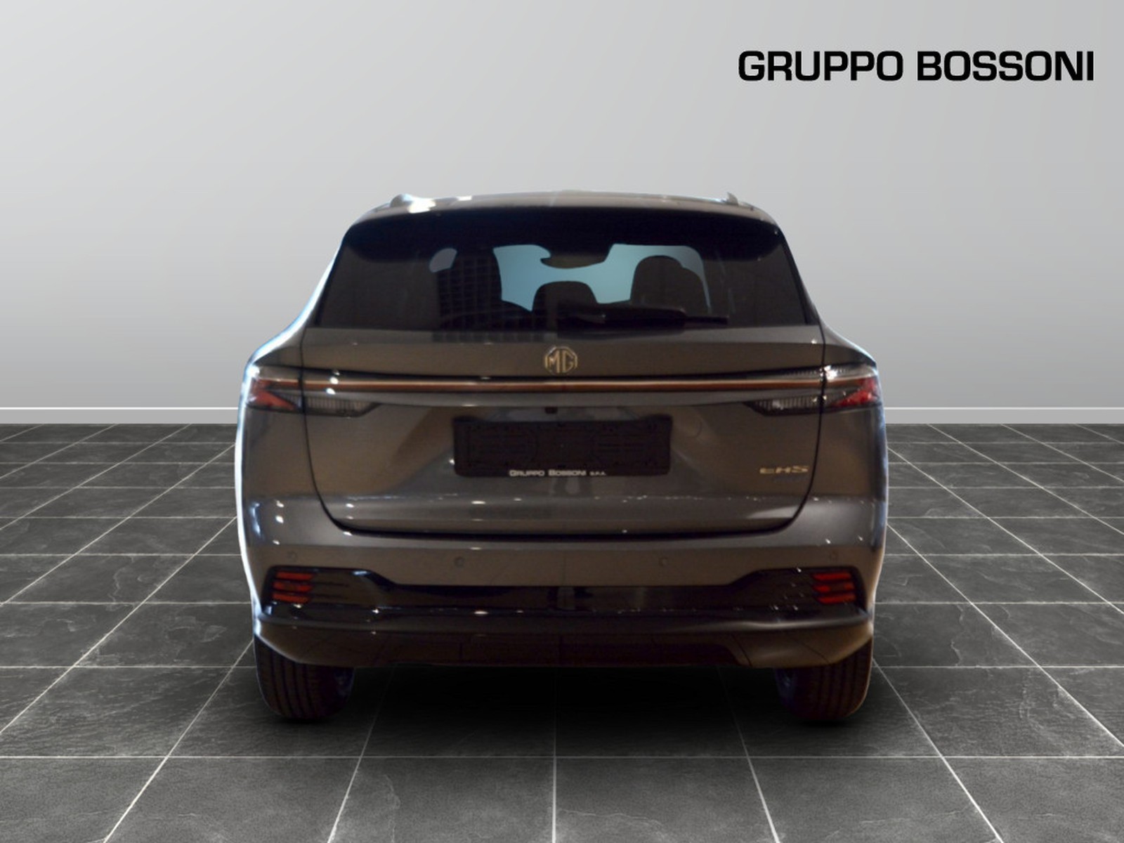 4 - Mg HS 1.5 phev luxury auto