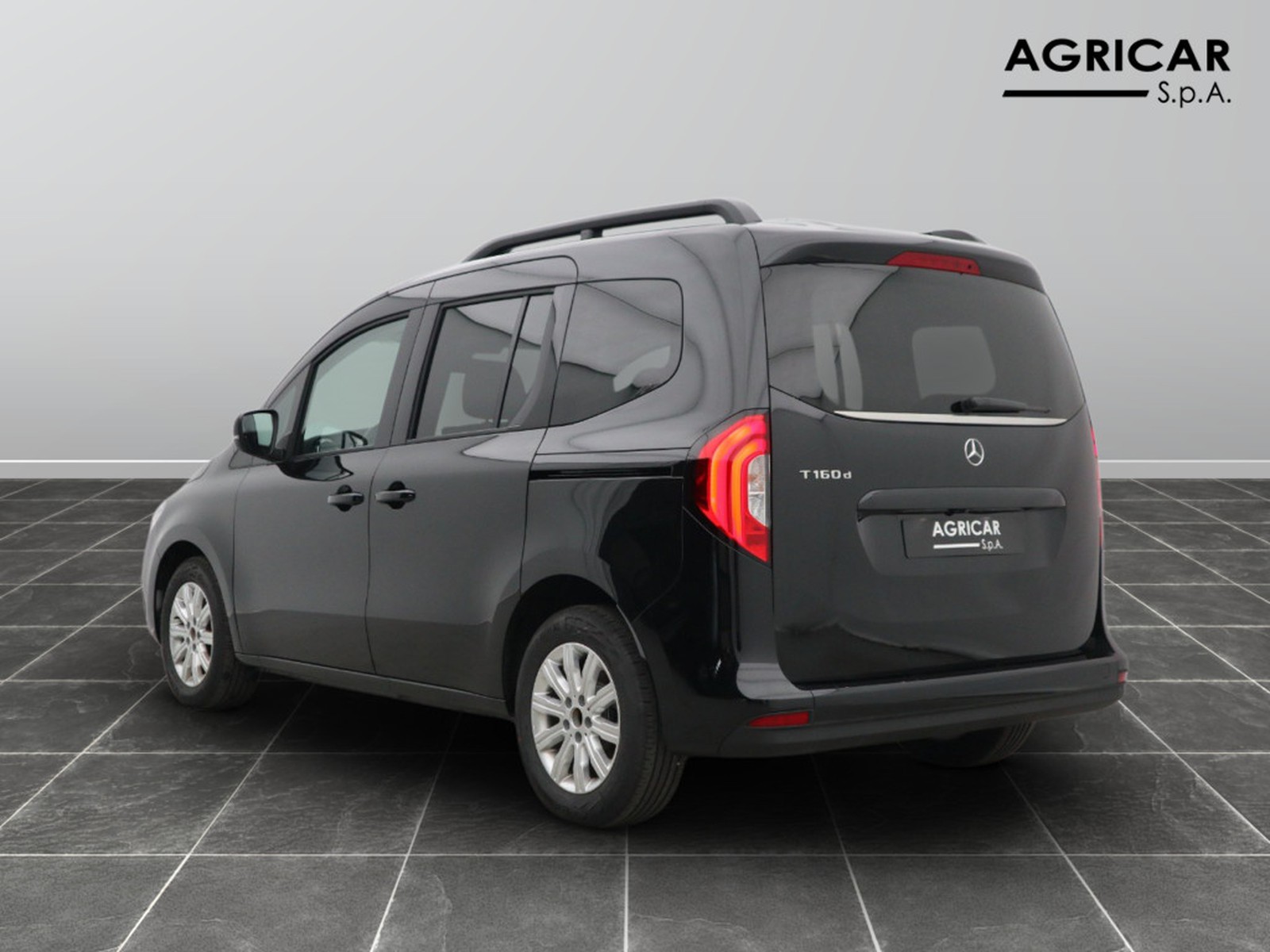 4 - Mercedes Vans Classe T long 160 d premium