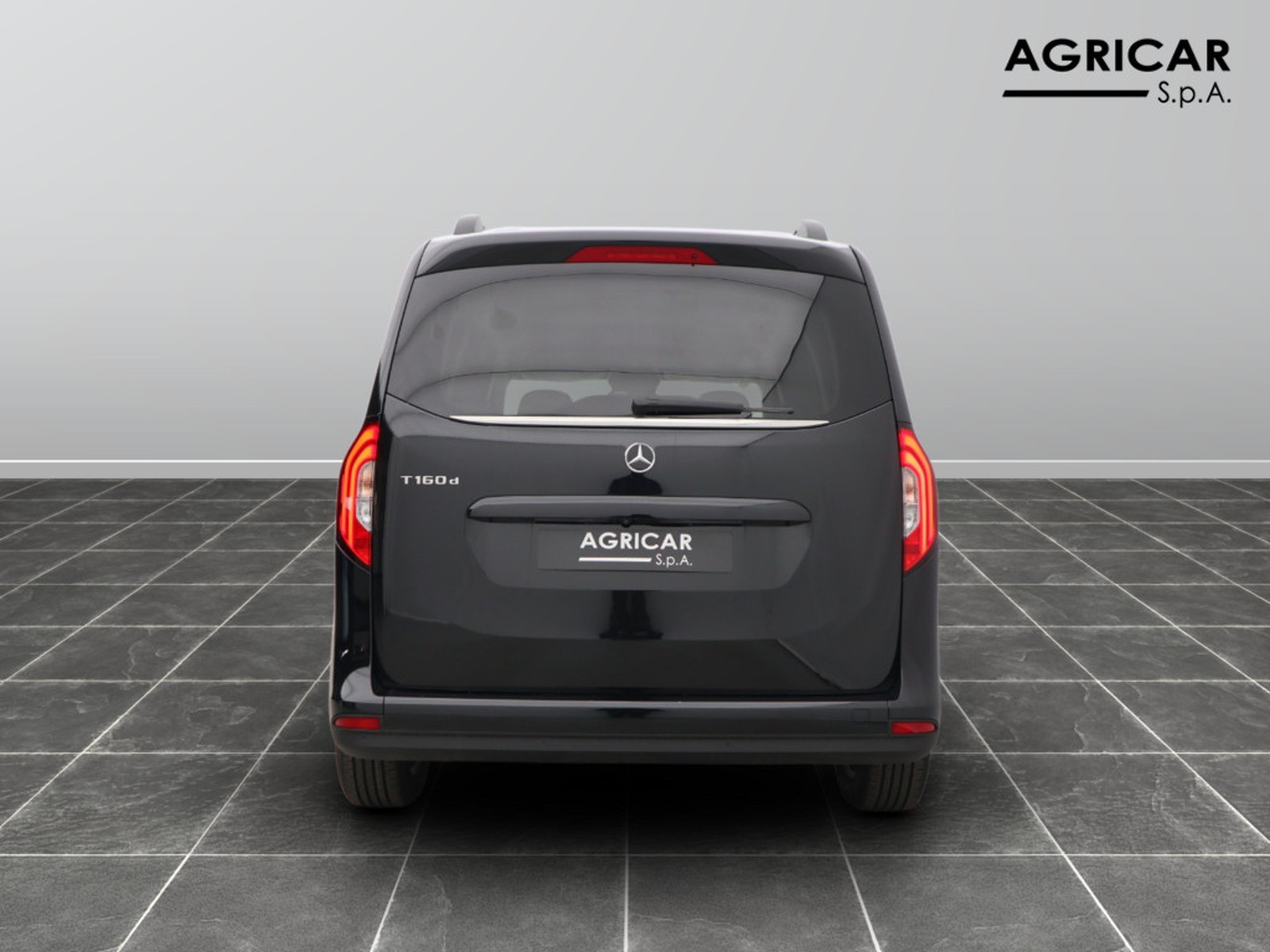 5 - Mercedes Vans Classe T long 160 d premium