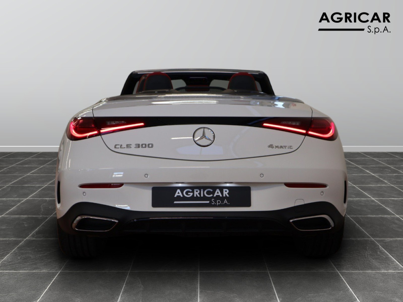 6 - Mercedes CLE cabrio 300 amg line advanced 4matic 9g-tronic plus