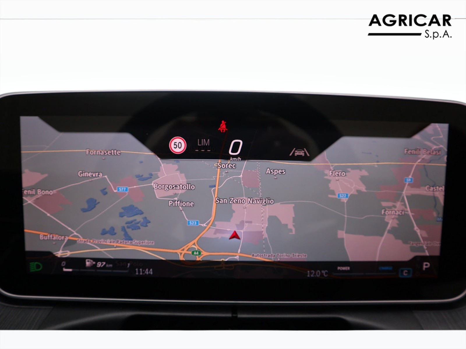 16 - Mercedes CLE cabrio 300 amg line advanced 4matic 9g-tronic plus