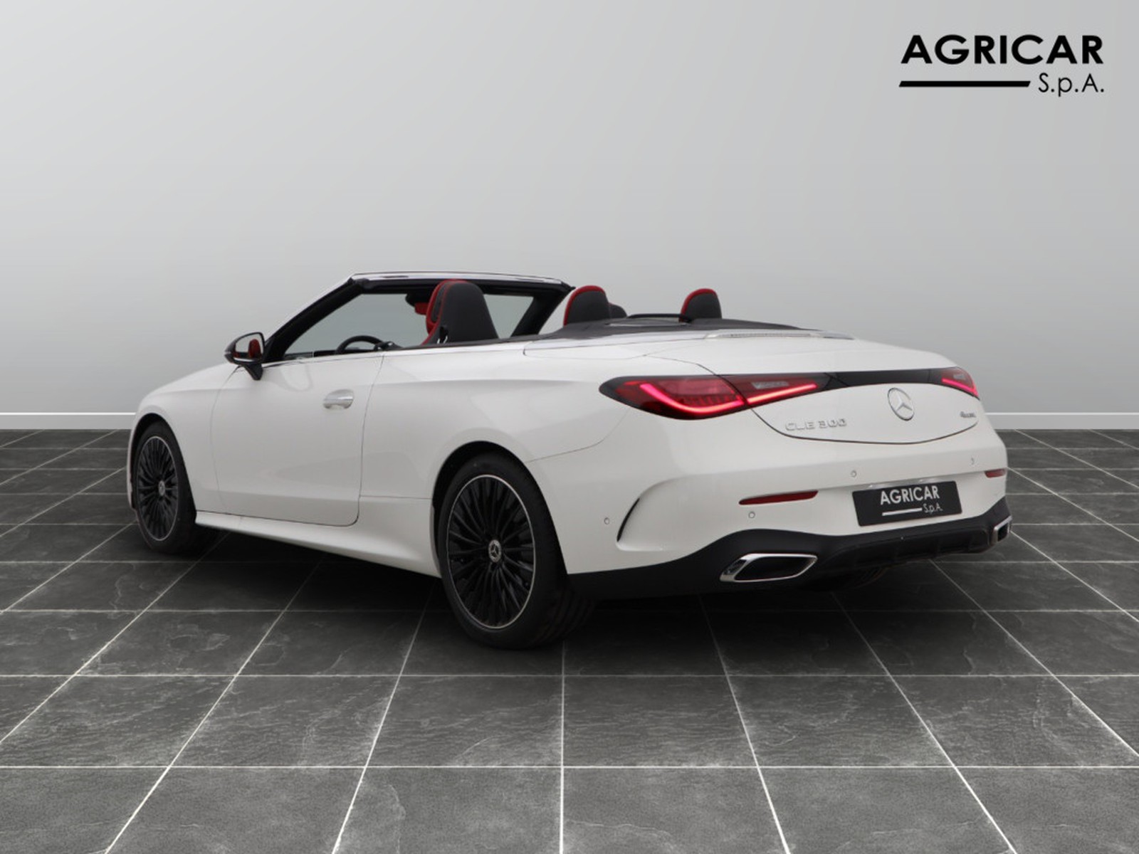 5 - Mercedes CLE cabrio 300 amg line advanced 4matic 9g-tronic plus