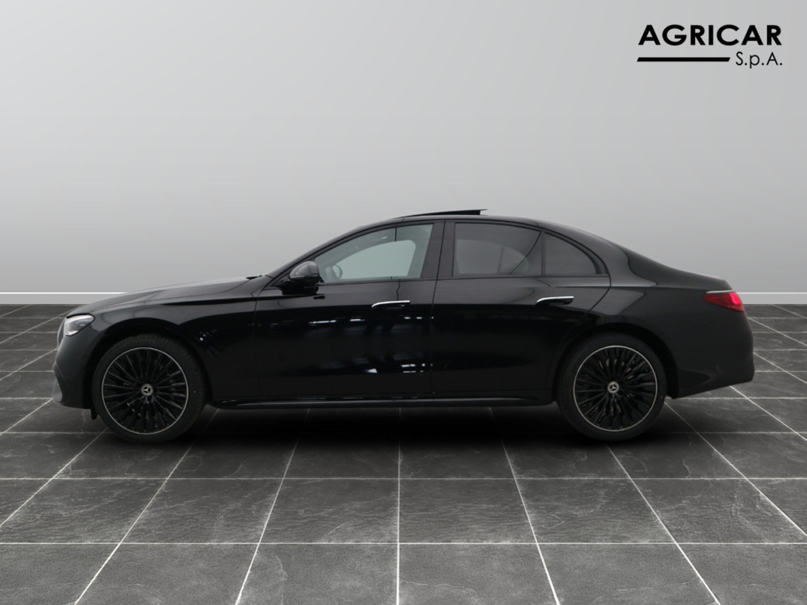 3 - Mercedes Classe E berlina 450 d amg line premium 4matic 9g-tronic