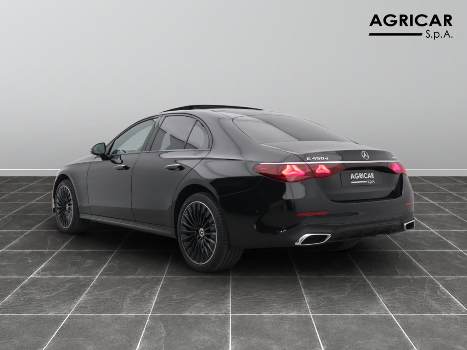 5 - Mercedes Classe E berlina 450 d amg line premium 4matic 9g-tronic