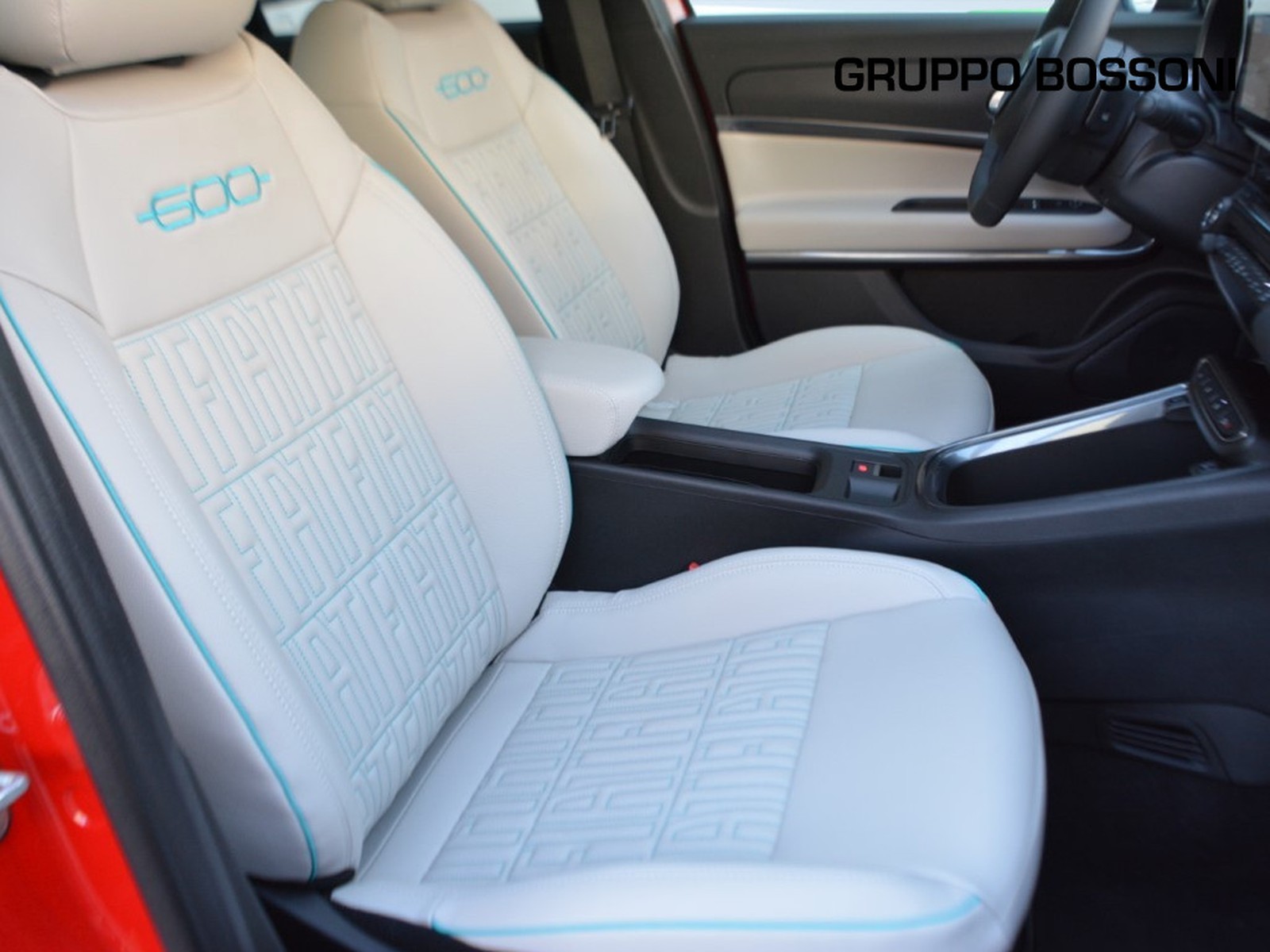 5 - Fiat 600 1.2 hybrid 110cv la prima ii edct