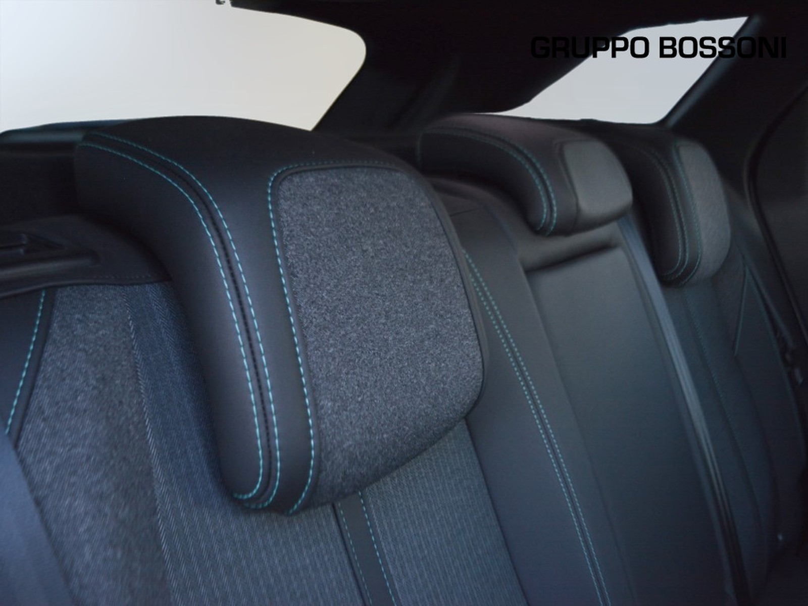 6 - Peugeot 3008 1.2 puretech turbo allure pack eat8 s&s