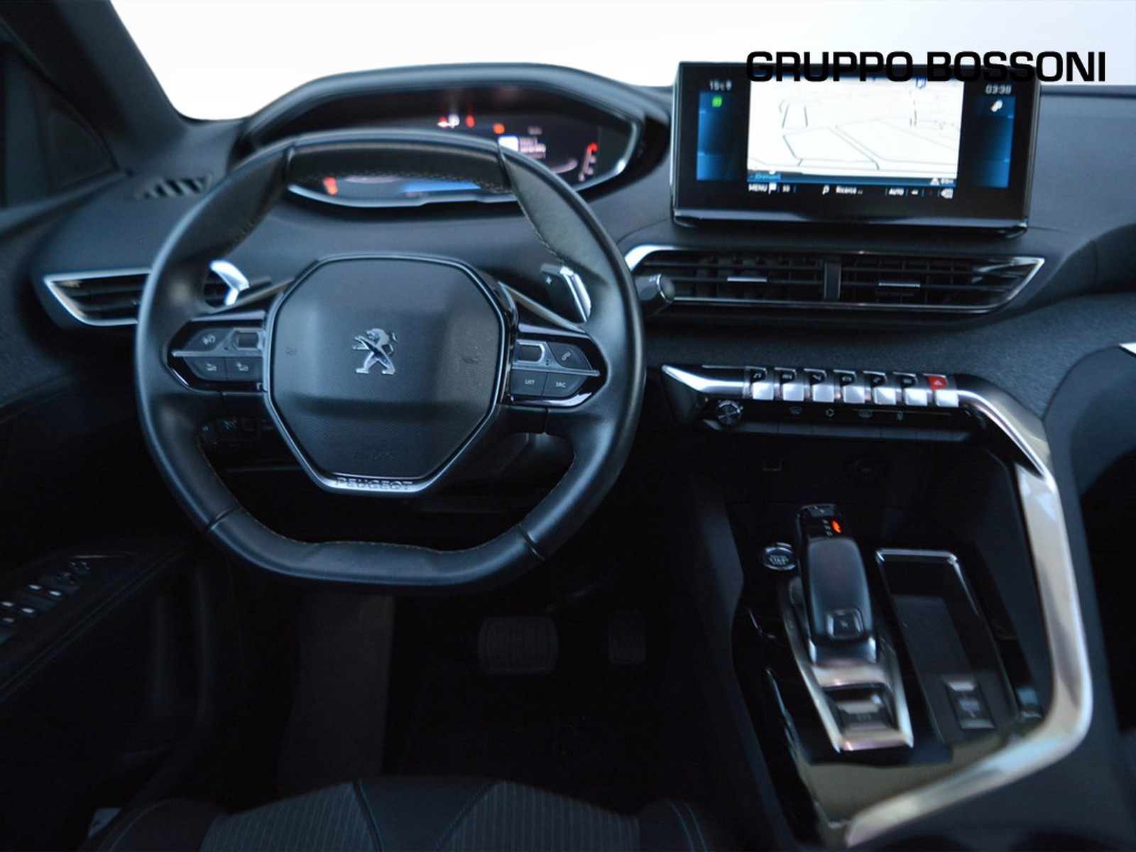 9 - Peugeot 3008 1.2 puretech turbo allure pack eat8 s&s