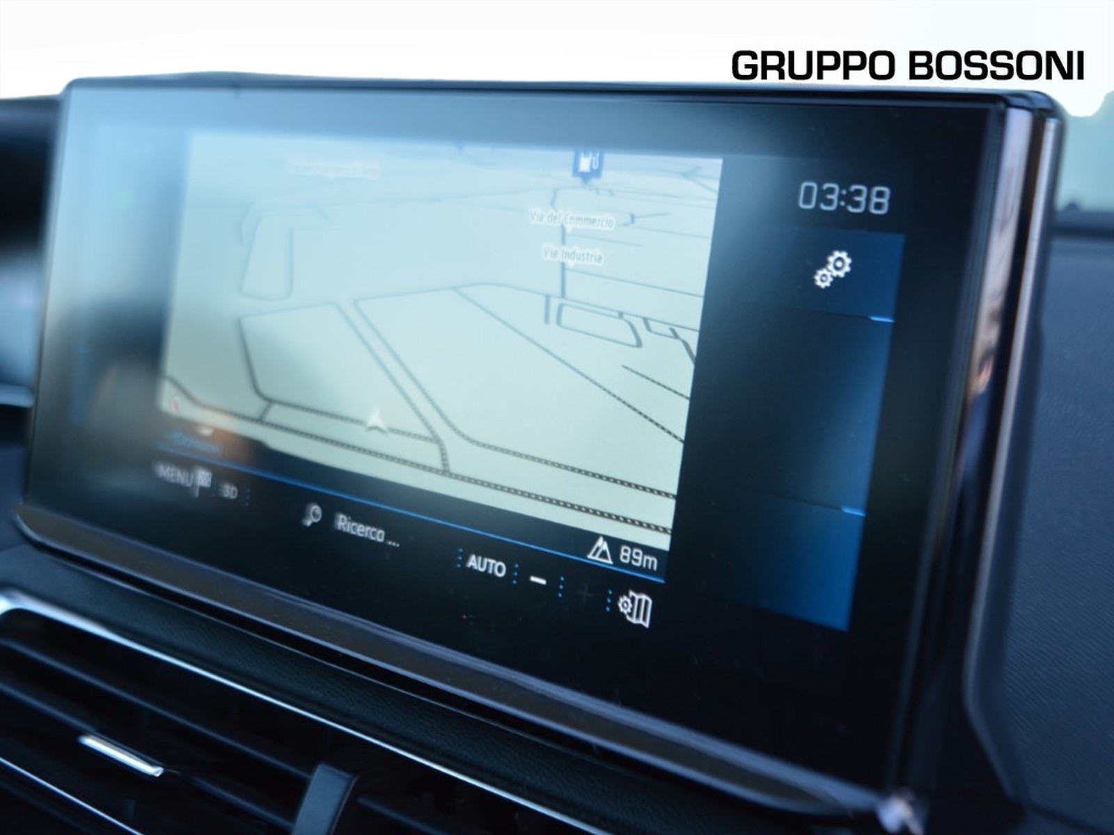 10 - Peugeot 3008 1.2 puretech turbo allure pack eat8 s&s