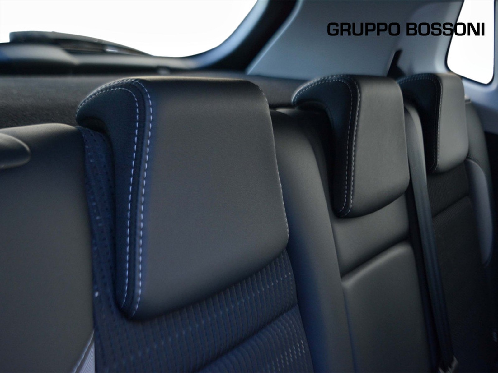 6 - Peugeot 2008 1.2 puretech turbo allure eat6 s&s