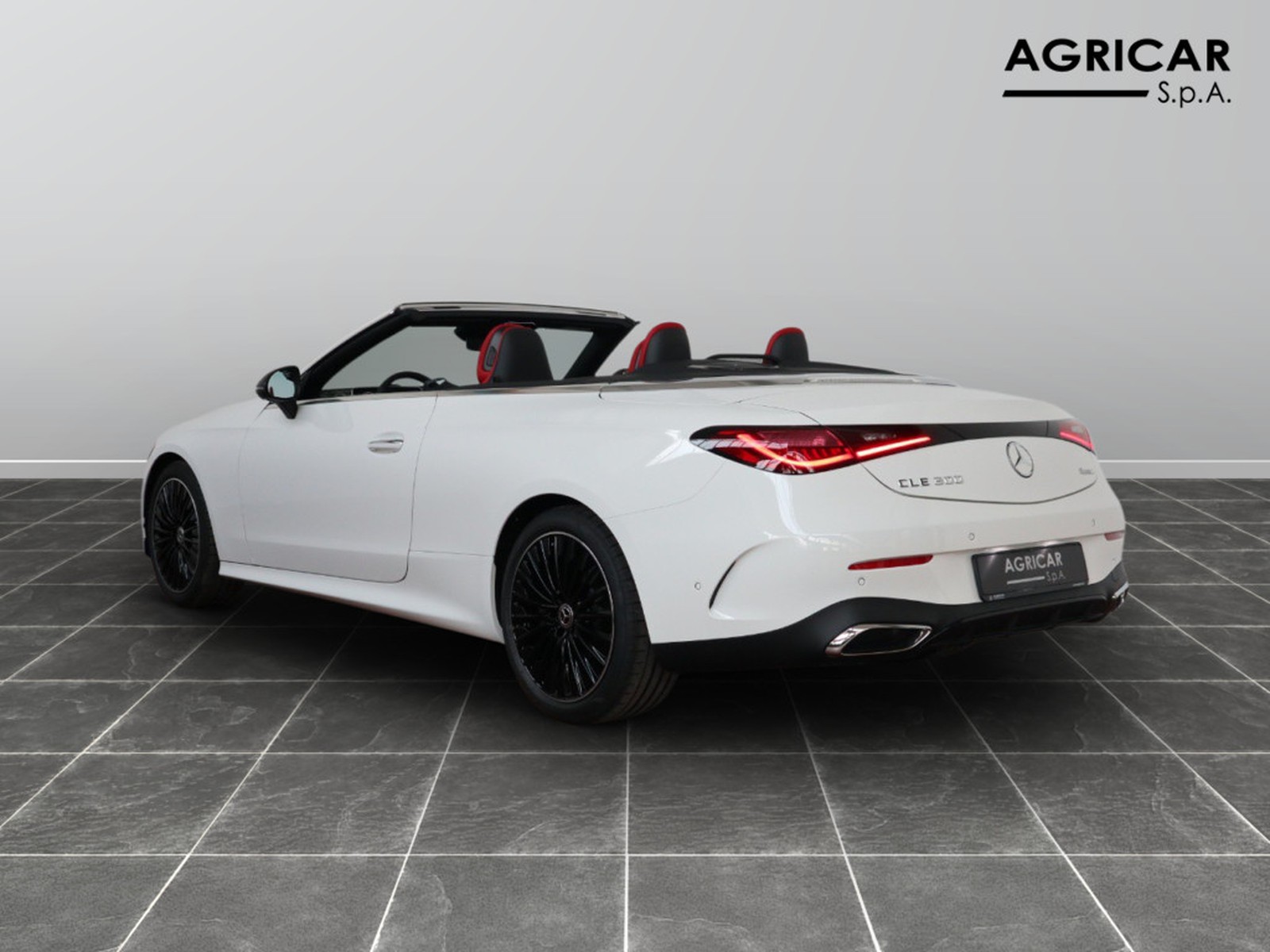 5 - Mercedes CLE cabrio 300 amg line advanced 4matic 9g-tronic plus