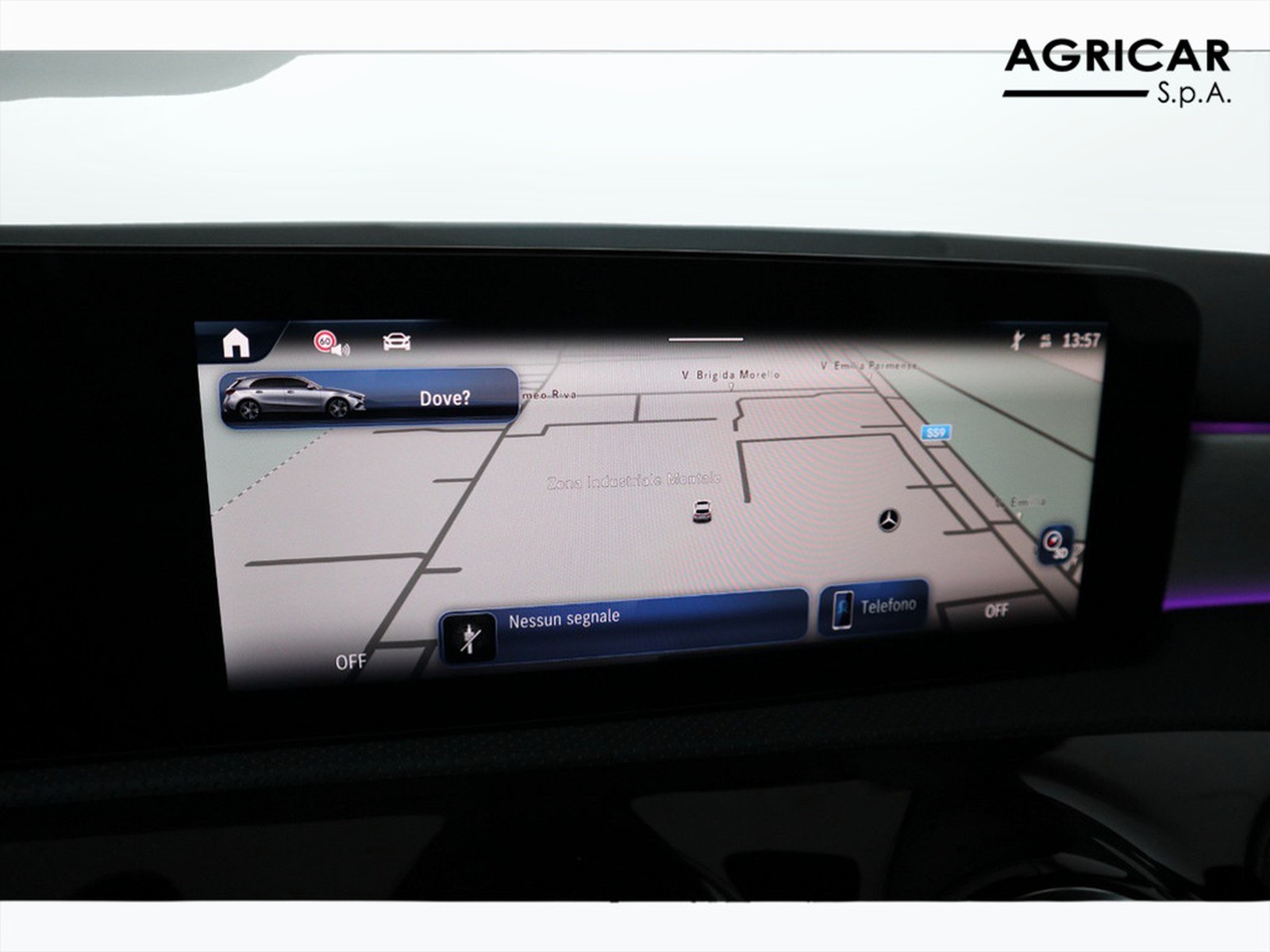 10 - Mercedes Classe A 180 d amg line premium speedshift dct amg 8g