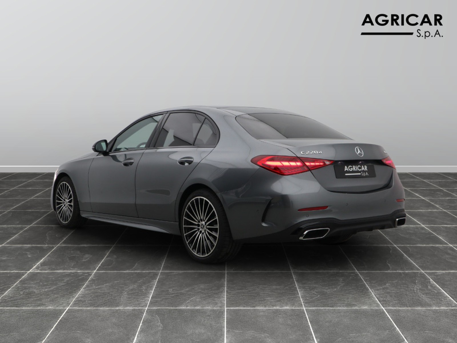 5 - Mercedes Classe C berlina 220 d mild hybrid 200cv amg line advanced 4matic 9g-tronic