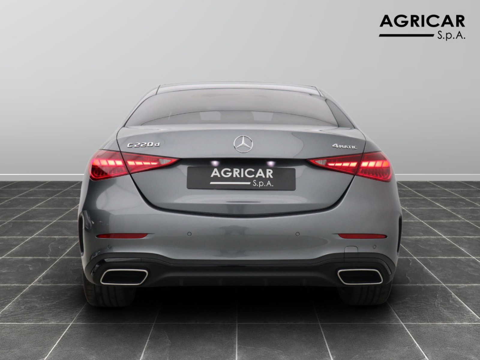 6 - Mercedes Classe C berlina 220 d mild hybrid 200cv amg line advanced 4matic 9g-tronic