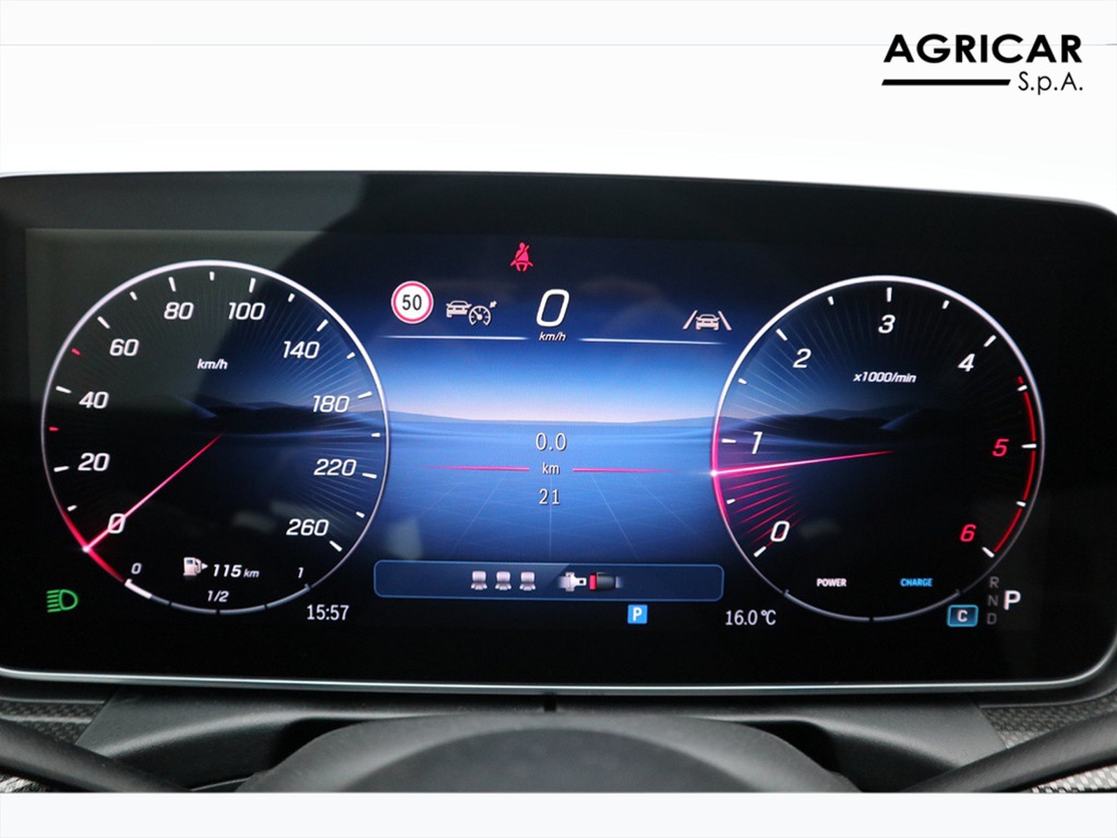 9 - Mercedes Classe C berlina 220 d mild hybrid 200cv amg line advanced 4matic 9g-tronic