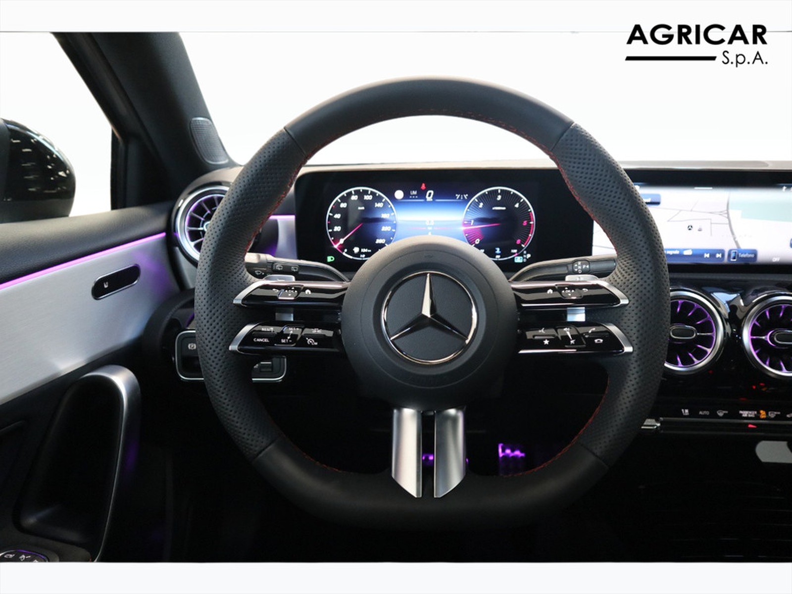 17 - Mercedes Classe A 180 d amg line advanced plus speedshift dct amg 8g