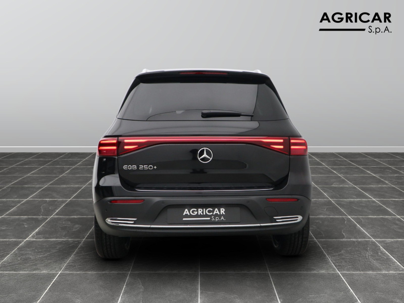 6 - Mercedes EQB 250+ progressive advanced